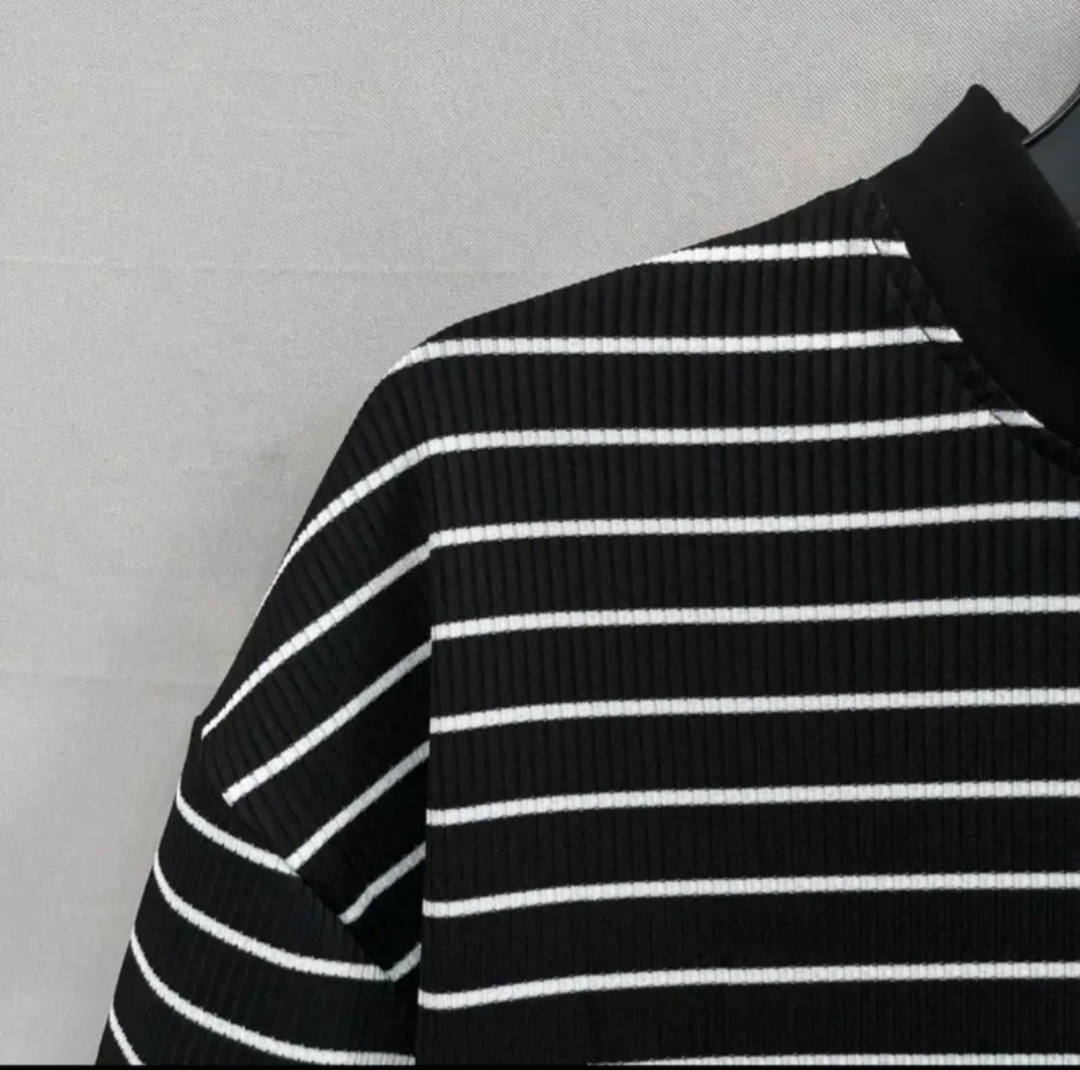 Áo thun unisex cổ ôm (cổ cao 1/3) hightstrip |GRU|