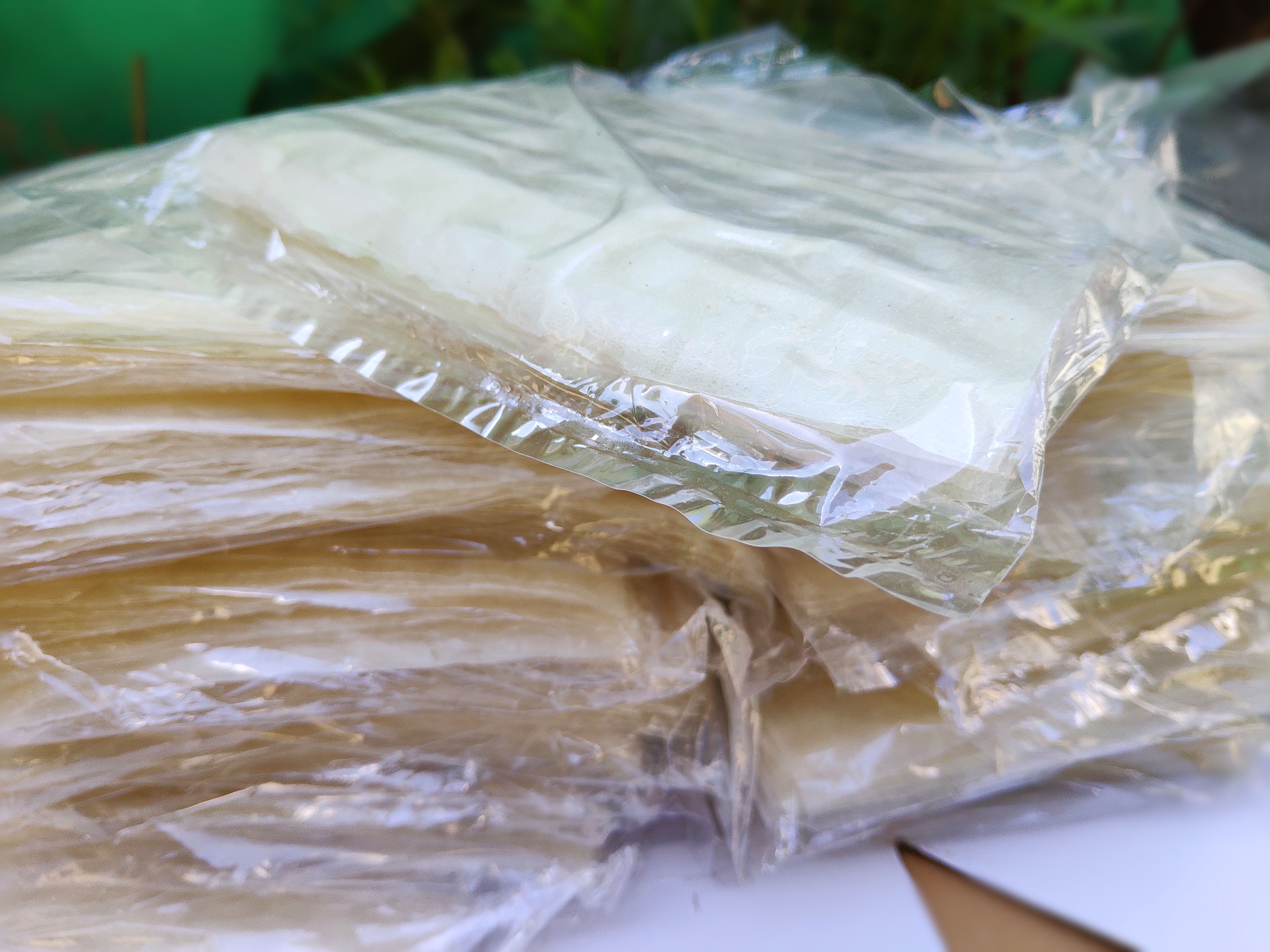 [HCM] 3 Bịch Bánh Tráng Bình Định Cuốn Chả Ram (3 bịch 60 cái - 7k 1 bịch)