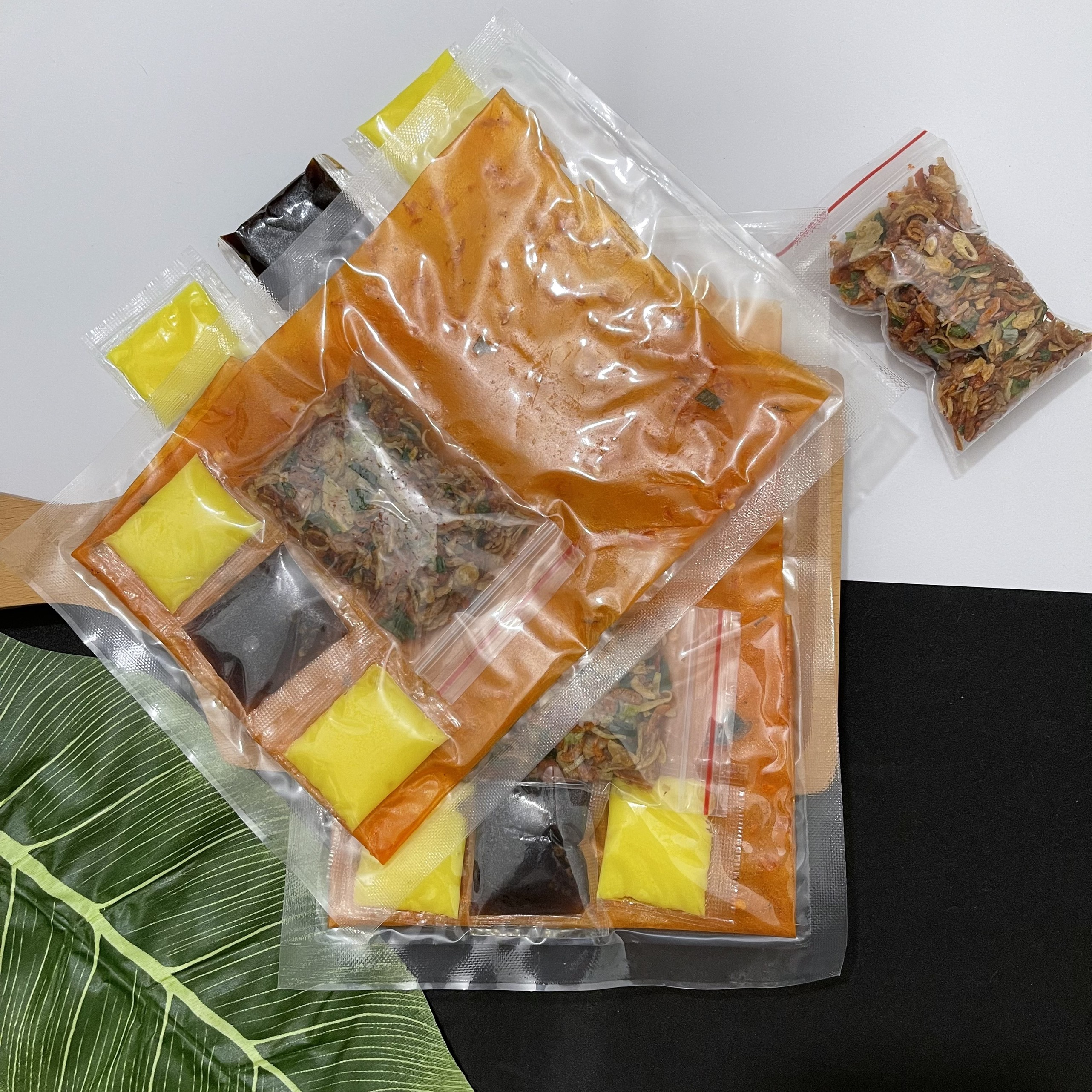 Bánh Tráng Dẻo Tôm Bơ Me (Kèm muối tép hành phi)