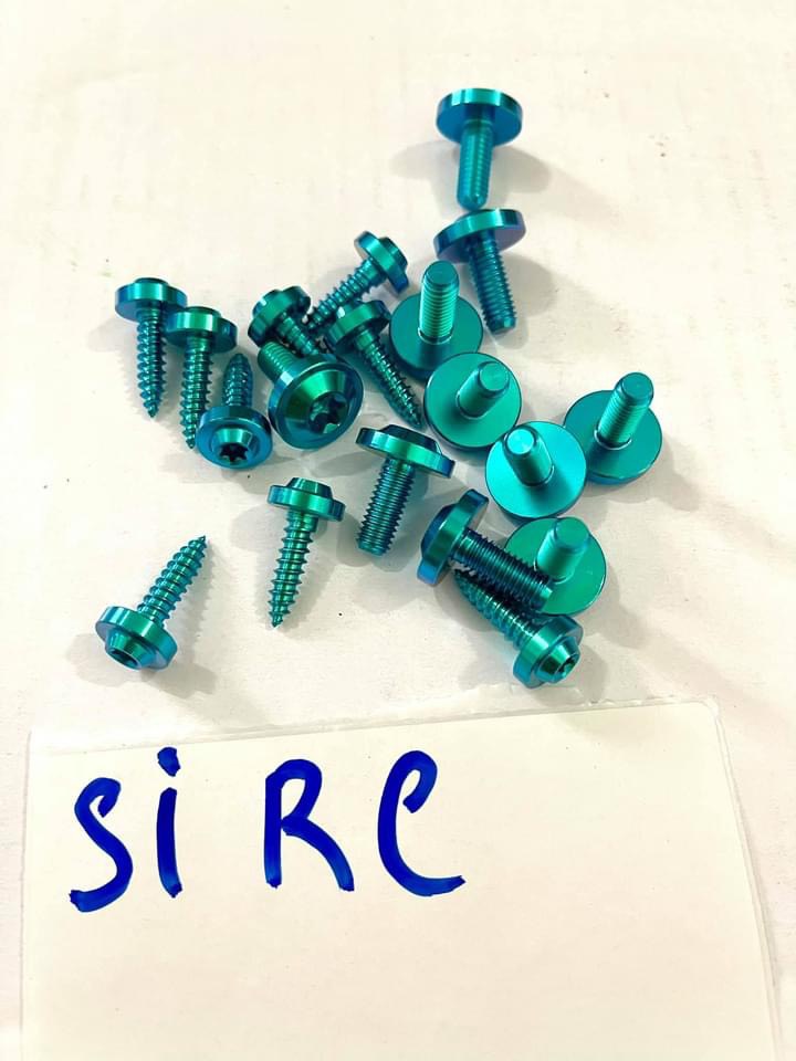 Combo 20 ốc dàn áo Titan Gr5 lục bảo cho SIRIUS