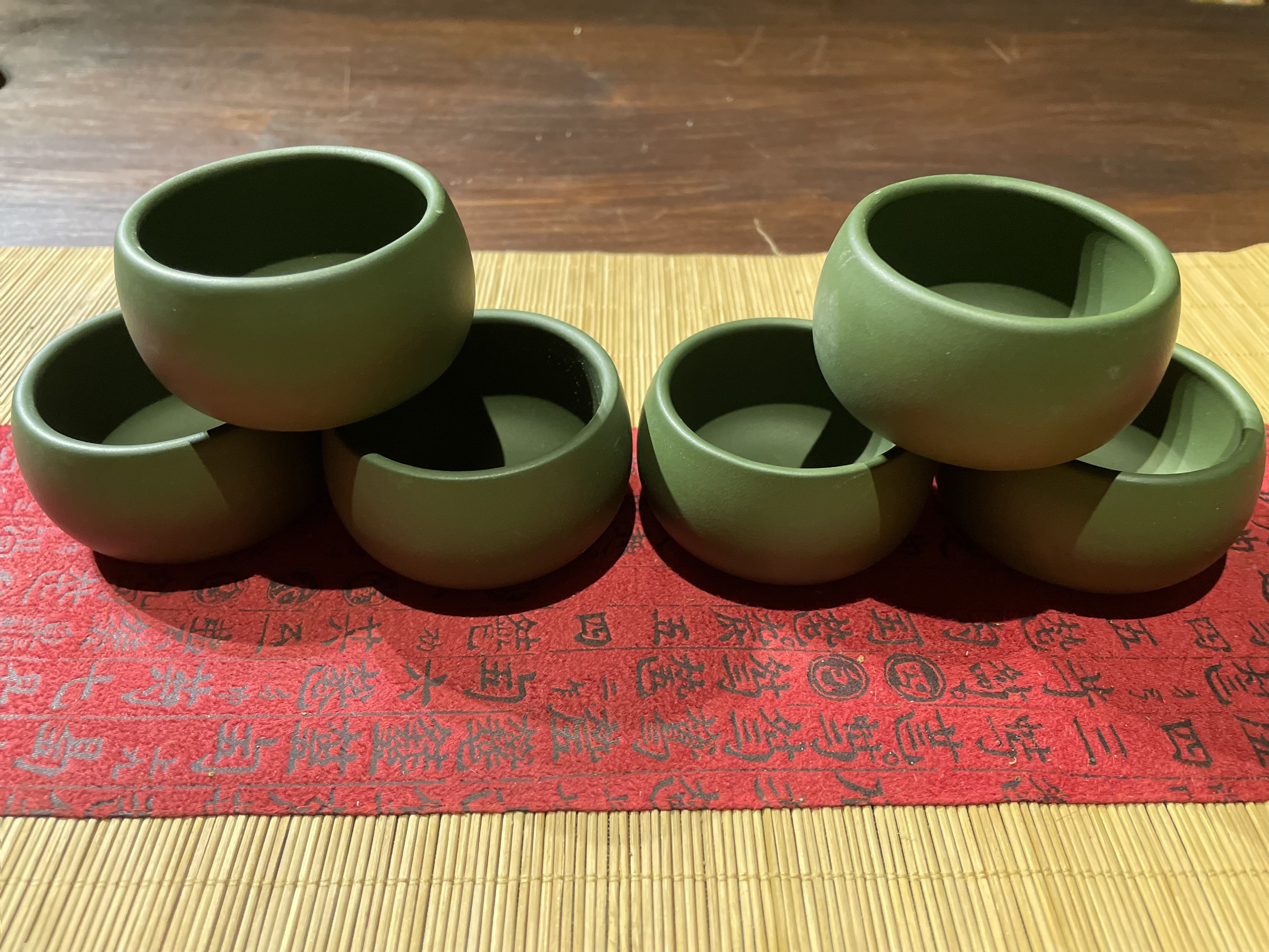 Chén Trà Tử Sa Lục Nê