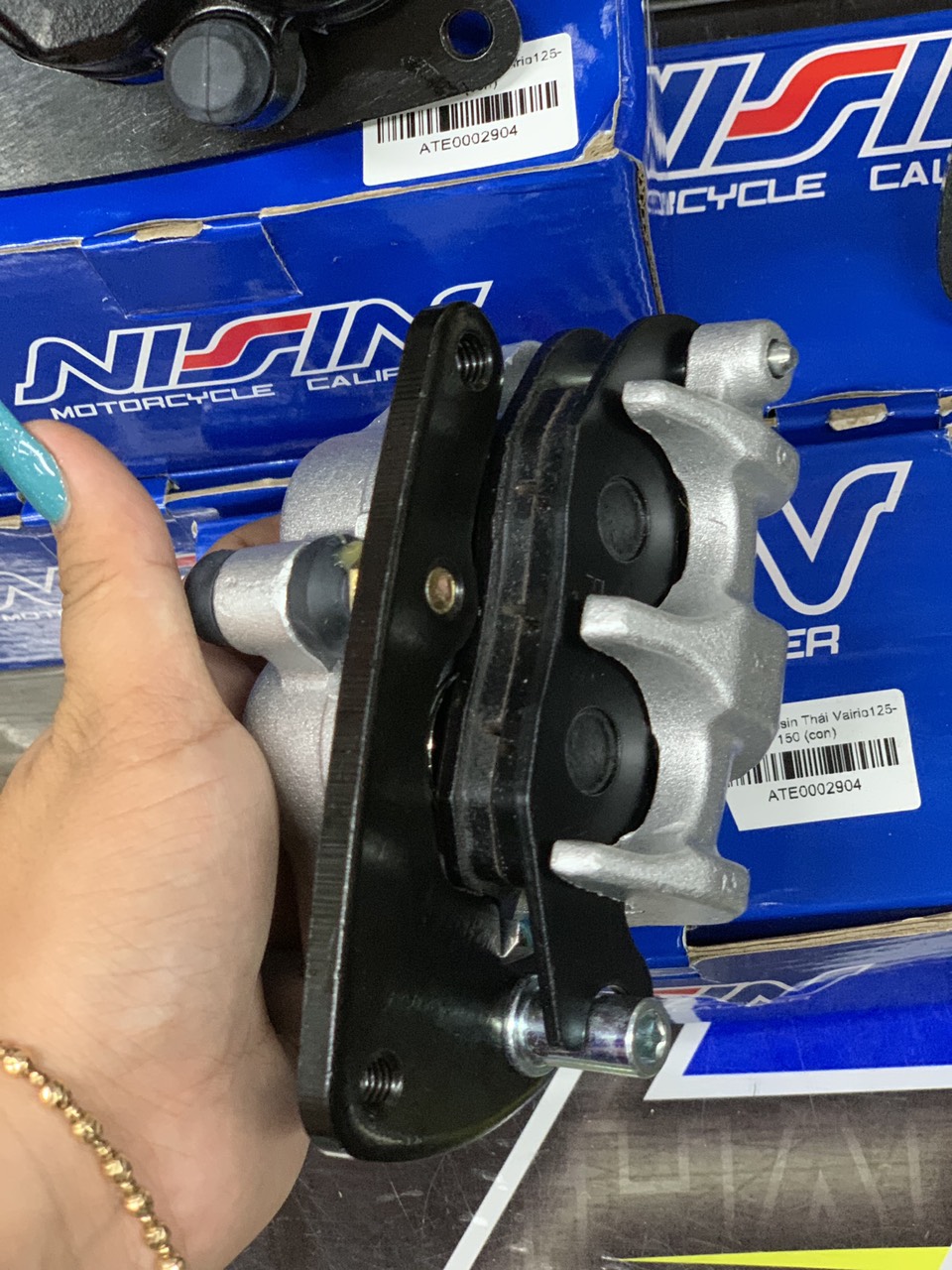 HEO DẦU NISIN 2 BÍT - CLICK / VARIO