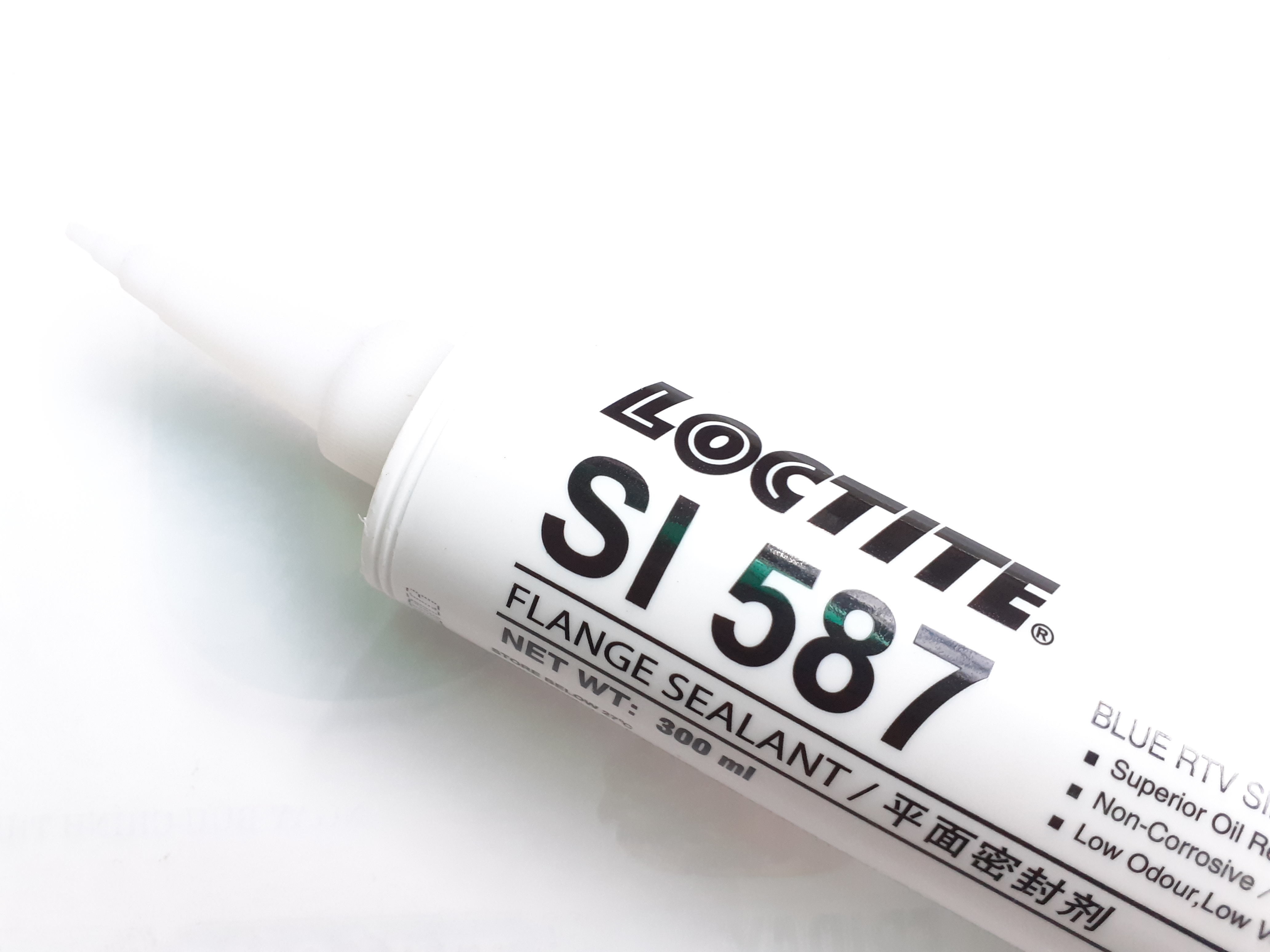 Keo thay thế goăng máy Loctite 587 - 300ml