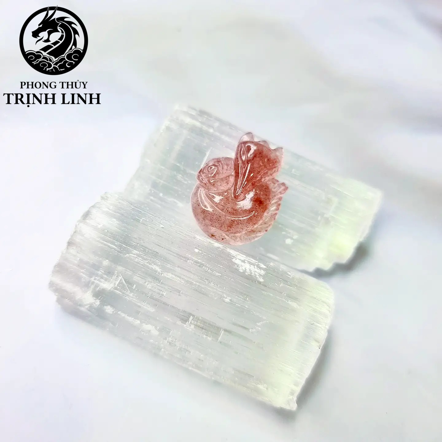 VÒNG CỔ CỬU VỸ HỒ LY THẠCH ANH DÂU (LOẠI ĐẸP)