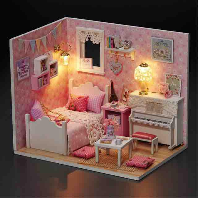 Mô hình lắp ráp DIY Ngôi nhà búp bê PRINCESS