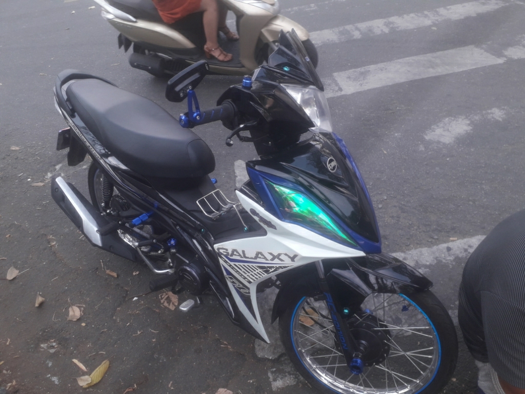 Ốc Titan GR5 Đầu Dù 6li2 Xanh Lục Bảo (Titan 100% )