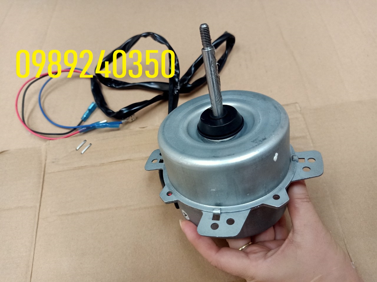 Mô tơ quạt dàn nóng điều hòa LG