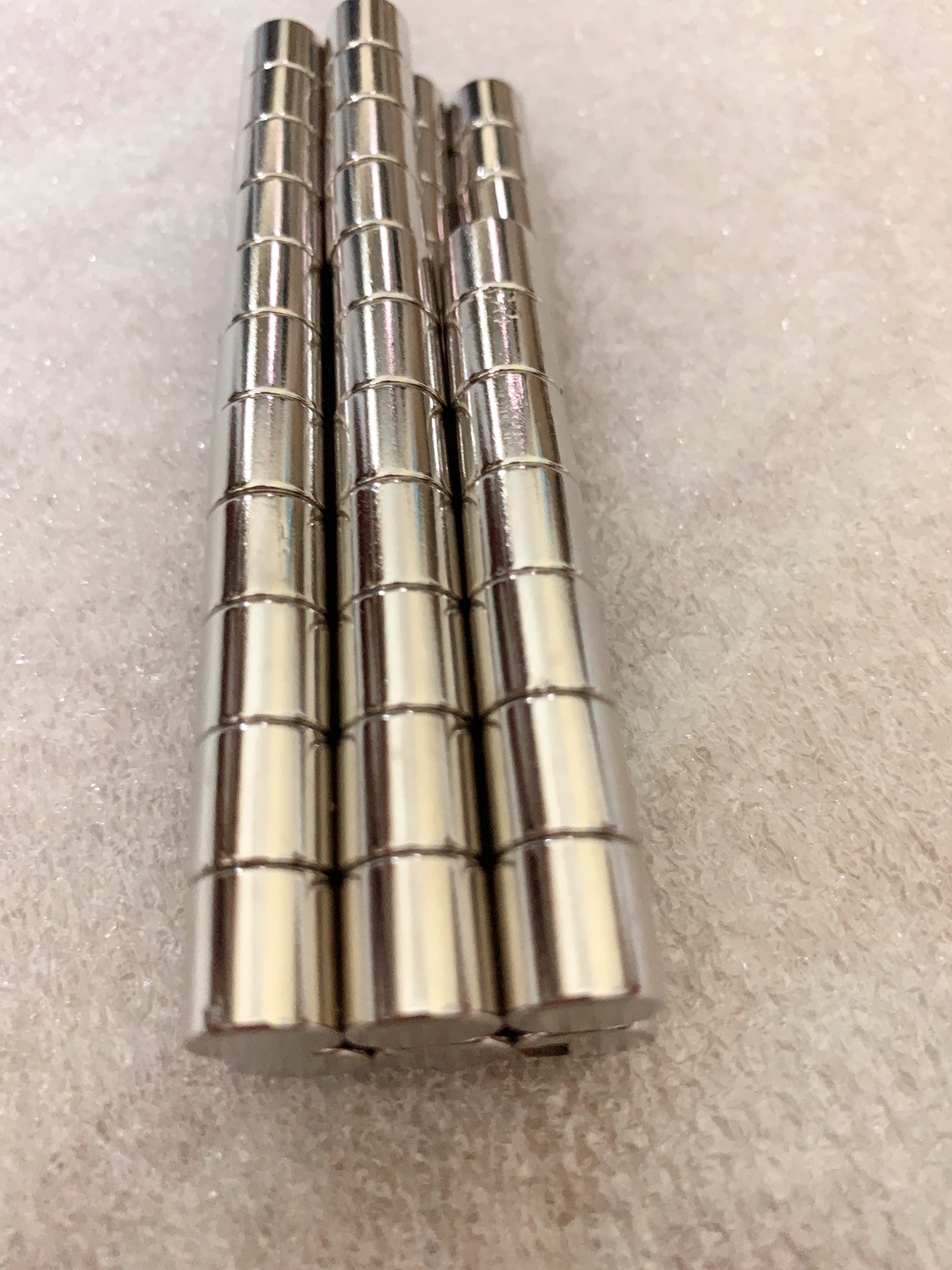 Nam châm viên 10x10mm loại nam châm vĩnh cửu