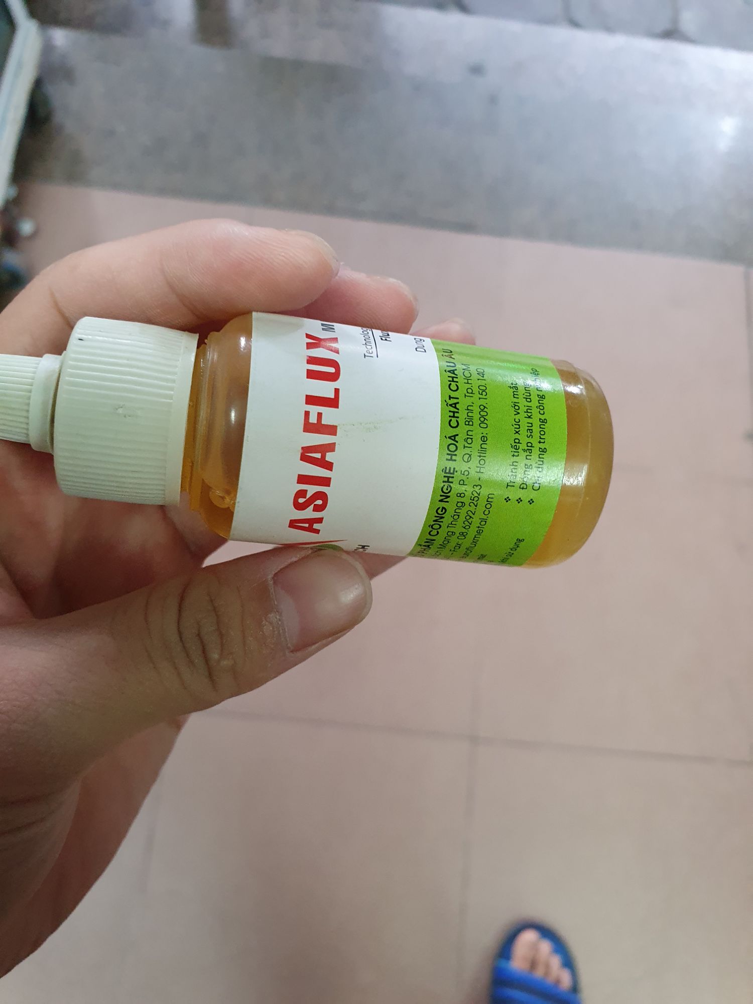 nhựa thông nước