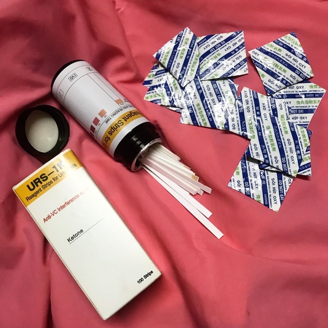100 que thử keto kèm gói hút ẩm