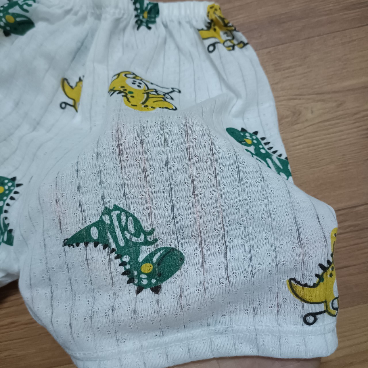 Quần Chục Cotton Giấy