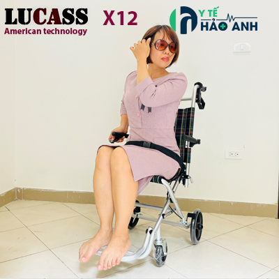 Xe lăn du lịch siêu nhỏ nhẹ Lucass X12