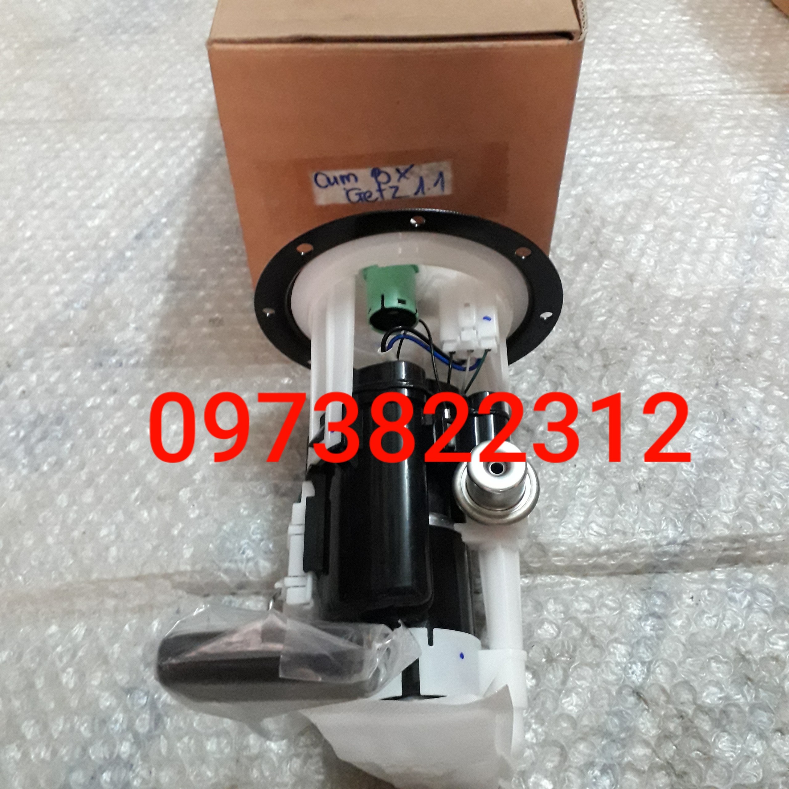 Cụm bơm xăng getz 1.1