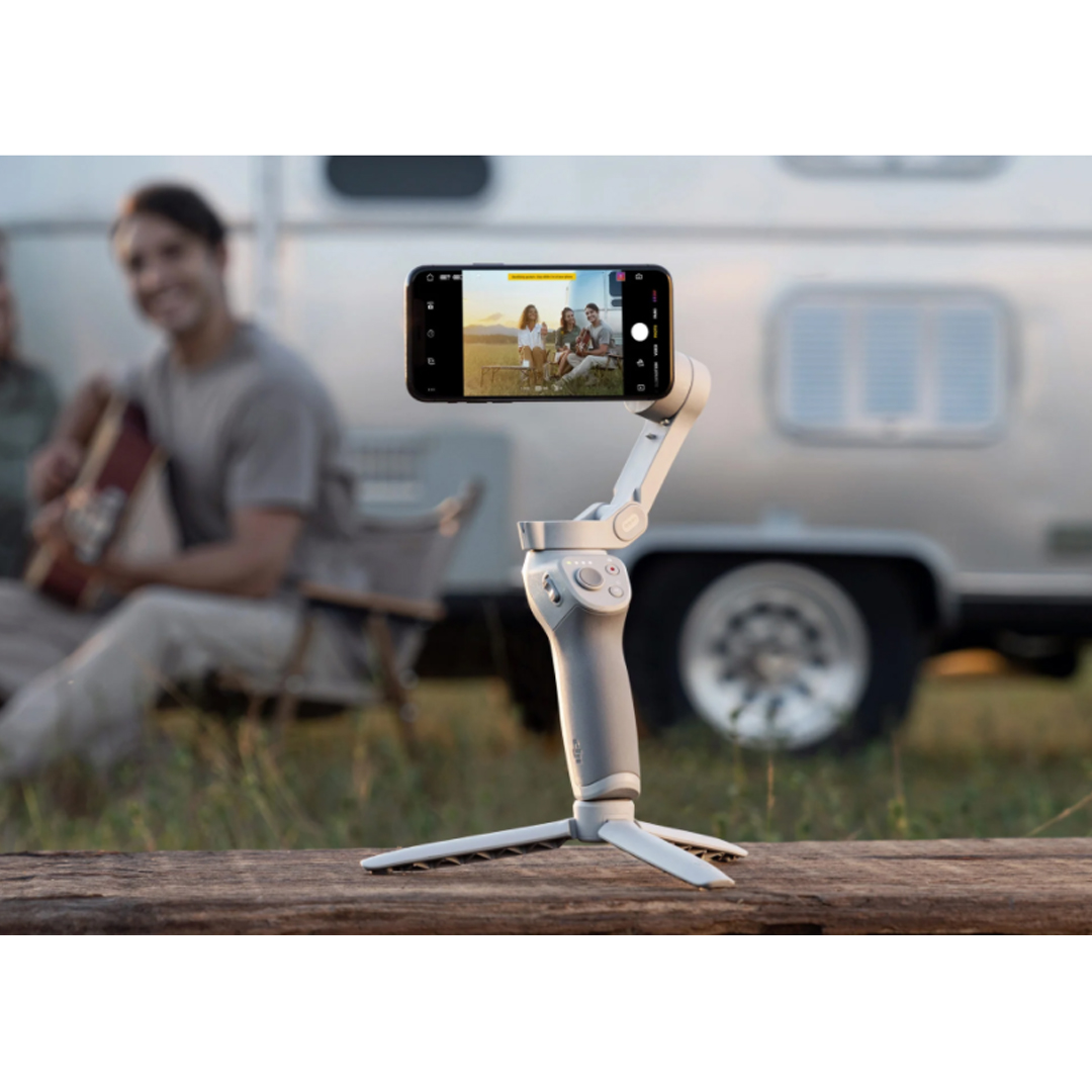 Gimbal - DJI Osmo Mobile 4 Combo