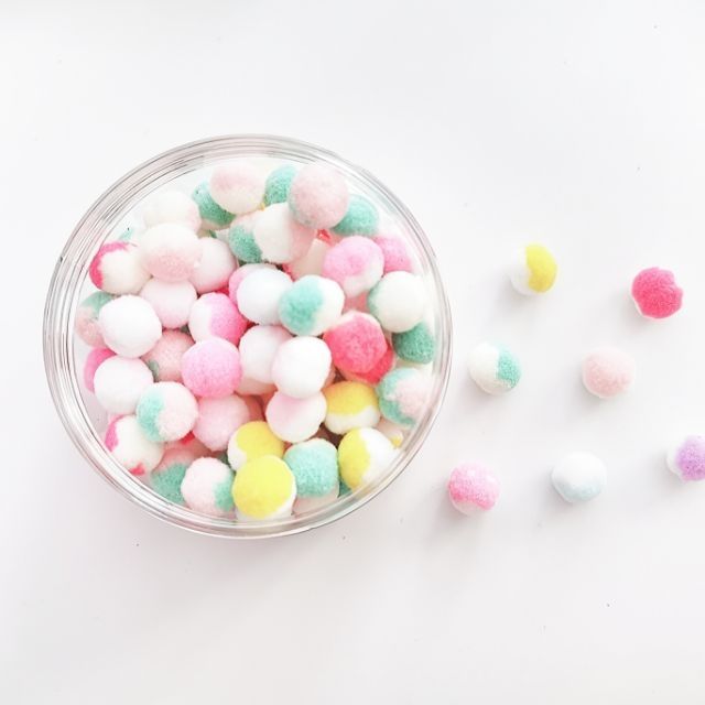 Pom pom 2 màu pastel 2cm trang trí slime