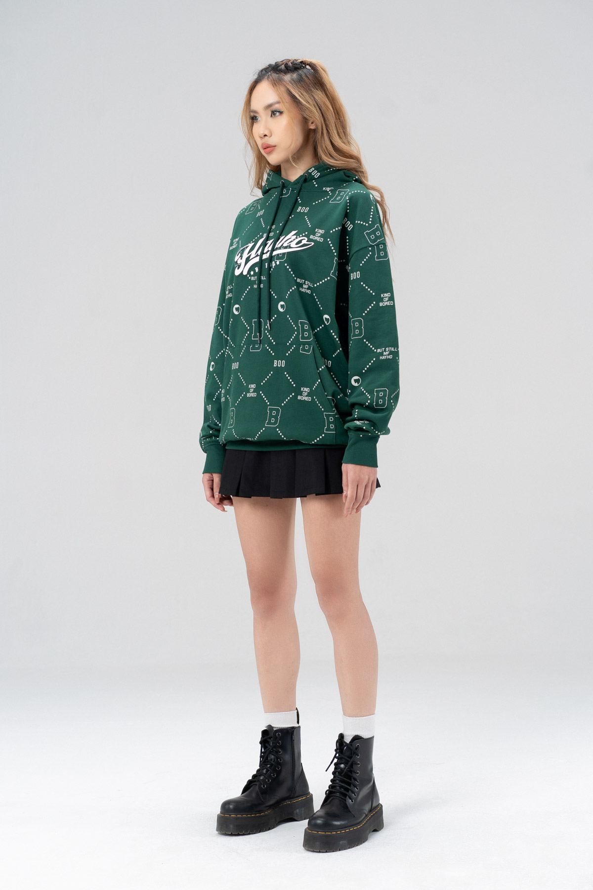 Áo Nỉ Mũ BOO UN Essential Fall Monogram HAYHO