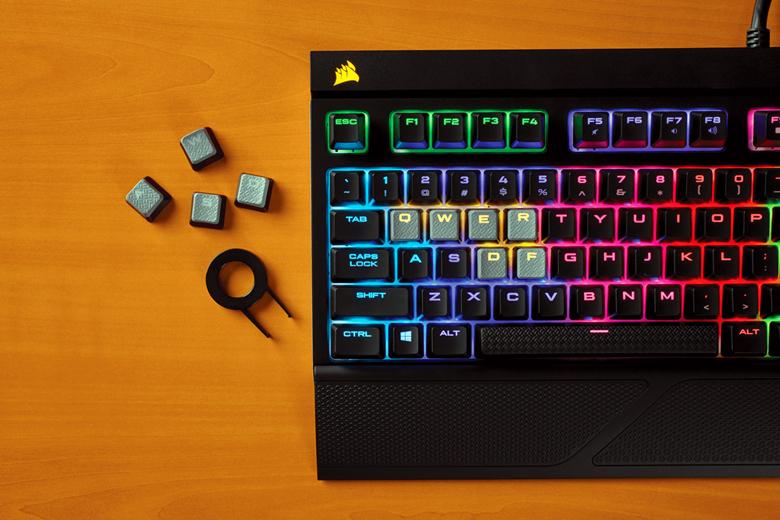 Bộ phím keycap xuyên led Corsair