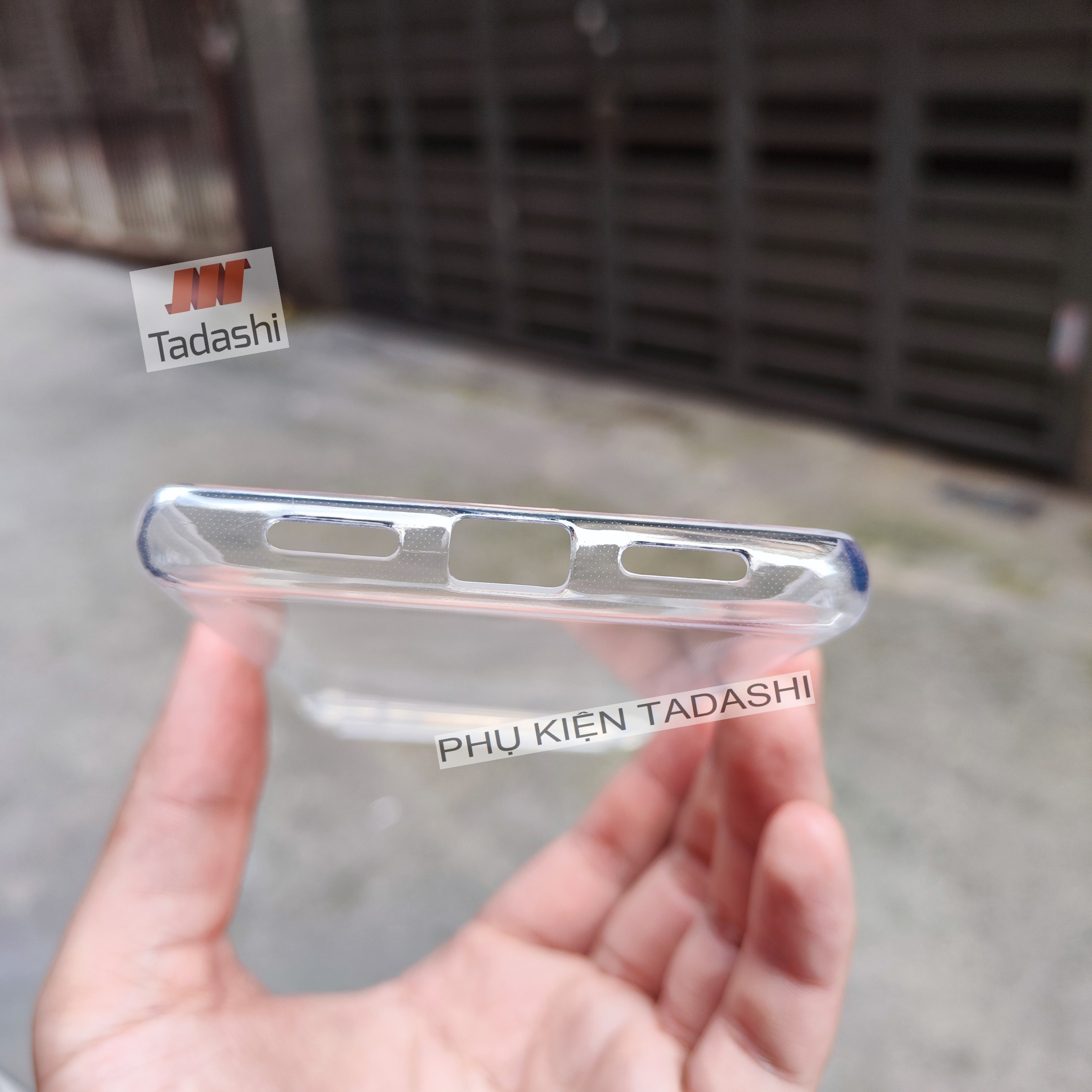 Ốp Lưng Dẻo Gor Google Pixel 8/ 8 Pro/ 8a, Pixel 7/ 7 Pro, Pixel 6/ 6a/ 6 Pro, Pixel 5/ 5a 5G, Google Pixel 9/ 9 Pro/ 9a/ 9 Pro XL, Pixel 4a/ 4a 5G/ 4 XL Trong Suốt, Có Gờ Bảo Vệ Camera - Chính Hãng Gor