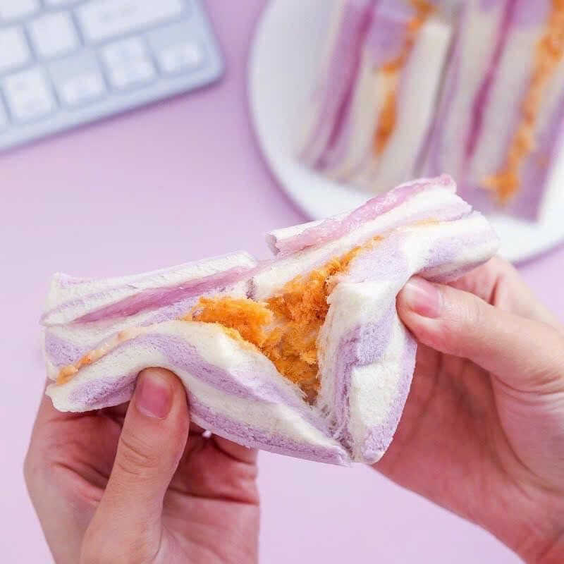 sandwich khoai môn chà bông ngon béo