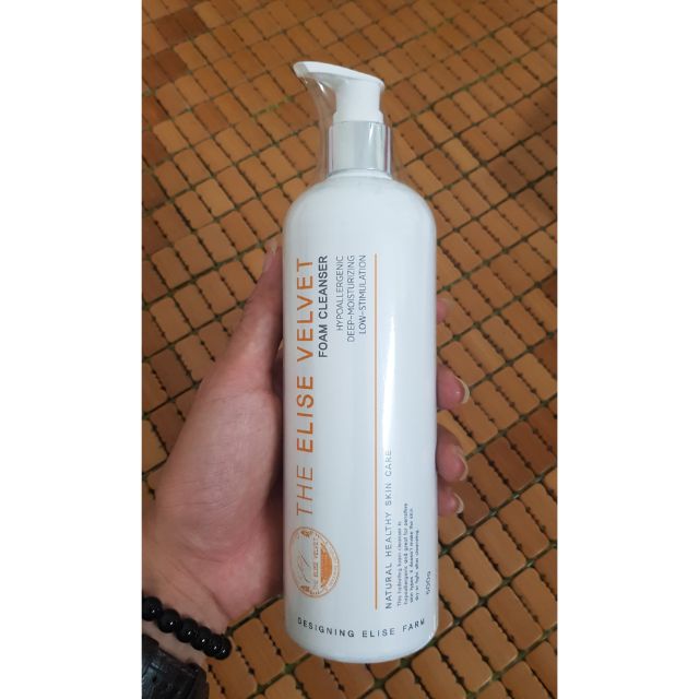Sữa rửa mặt tạo bọt - The Elise Velvet , Lindsay Hàn Quốc 500ML