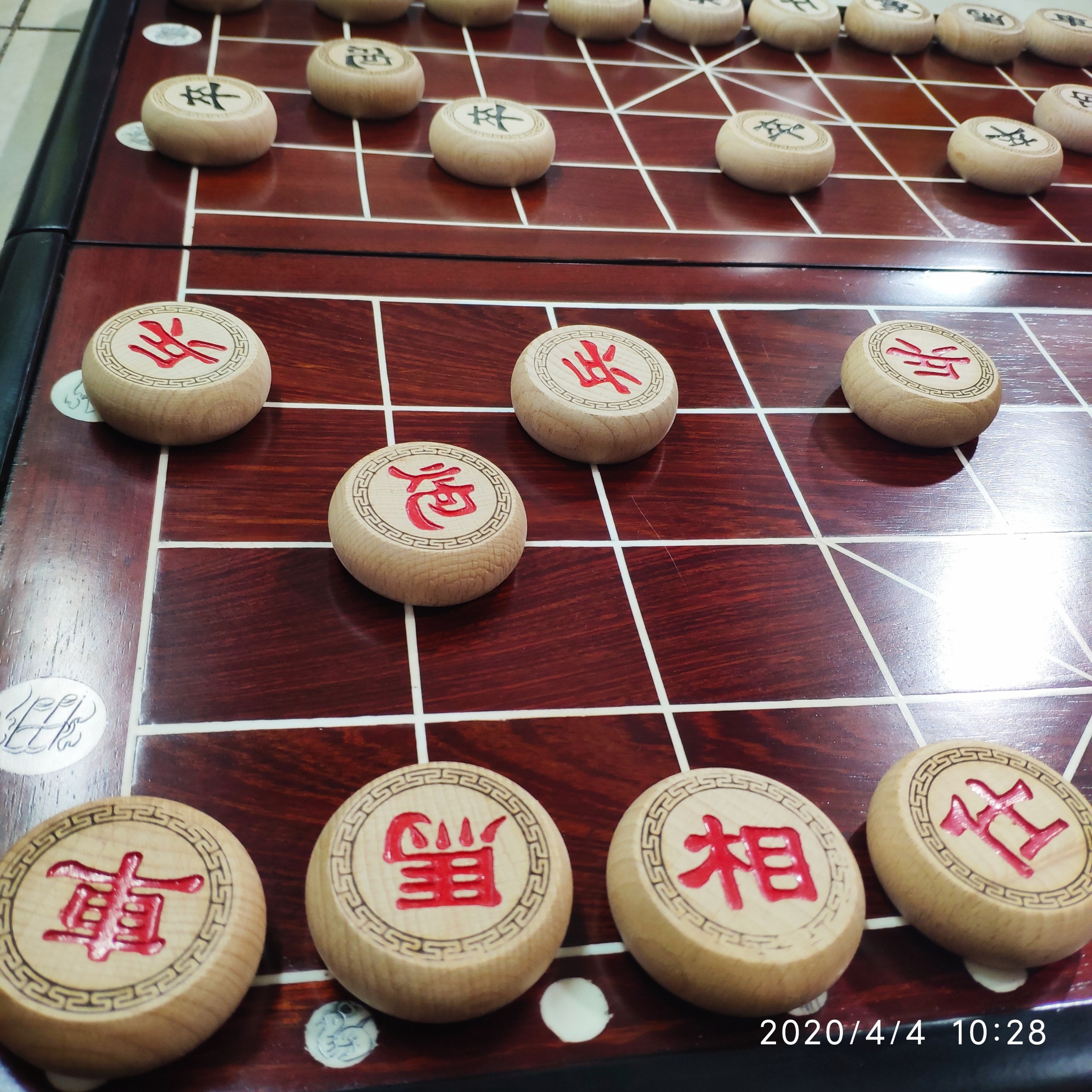 bàn cờ gỗ hương đỏ kèm quân gỗ sồi