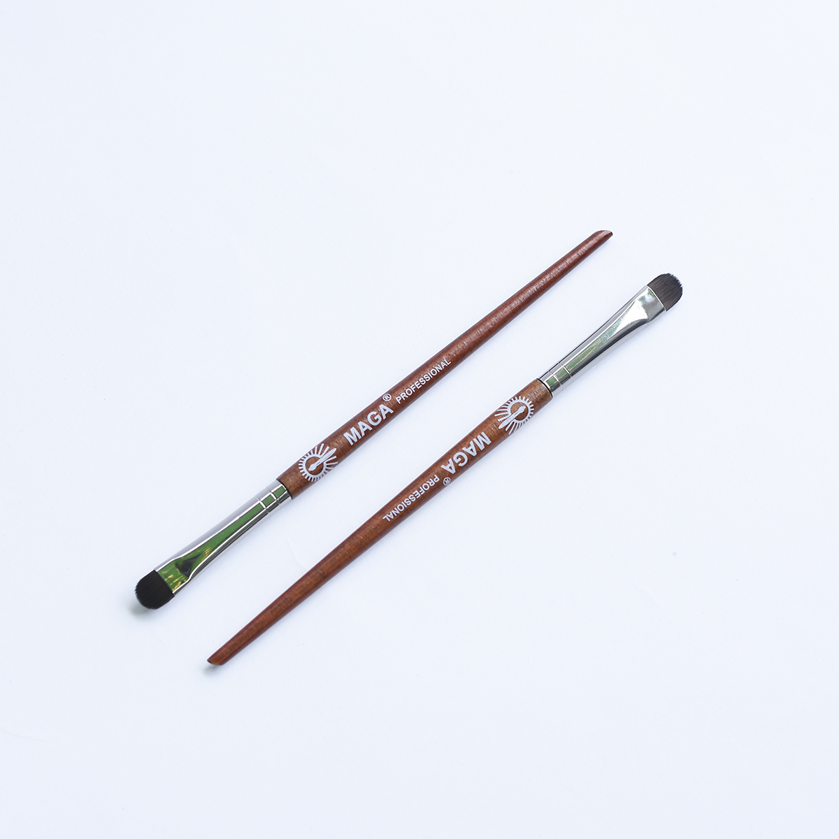 Cọ mắt MAGA SHADER BRUSH 26