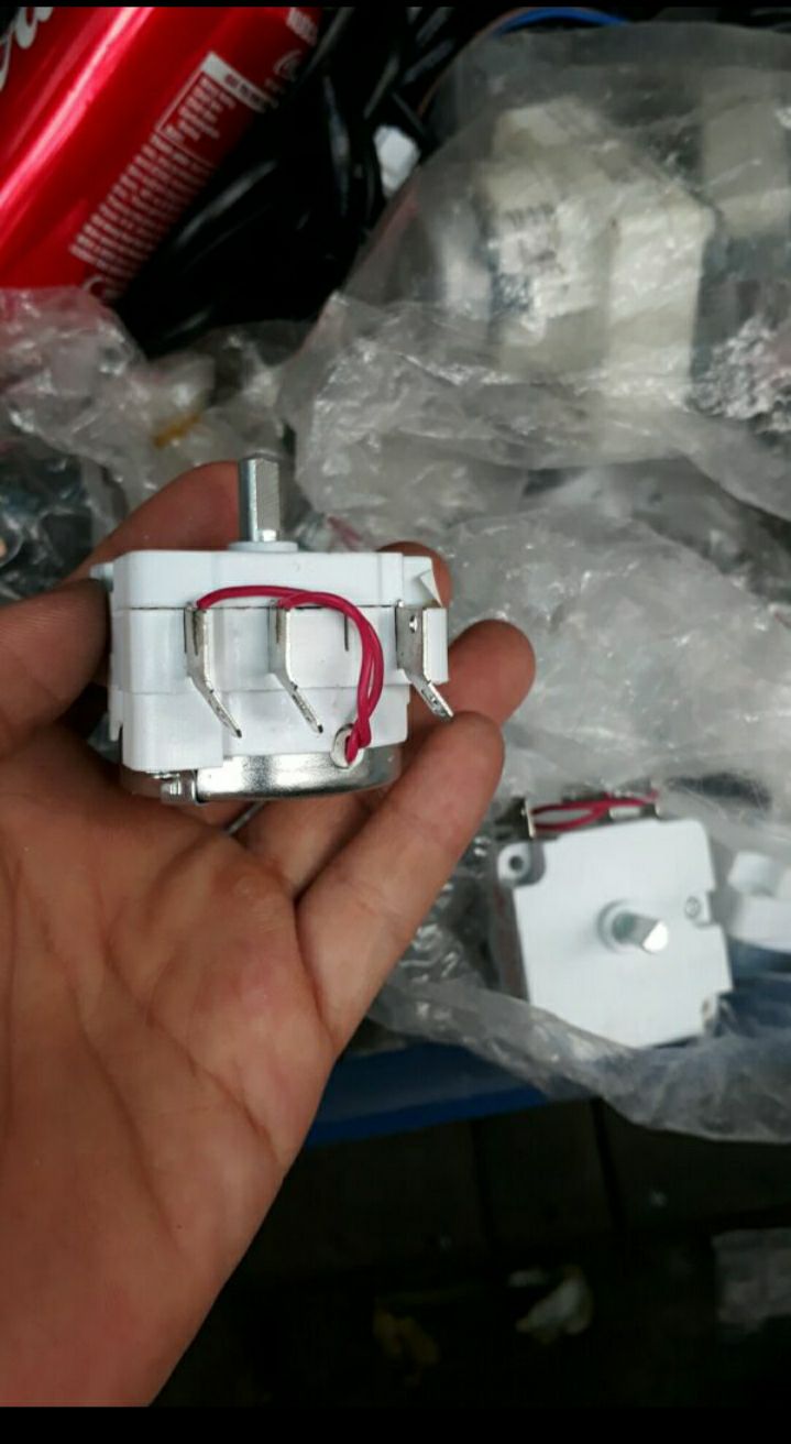 đồng hồ hẹn giờ nồi áp xuất 3 chân