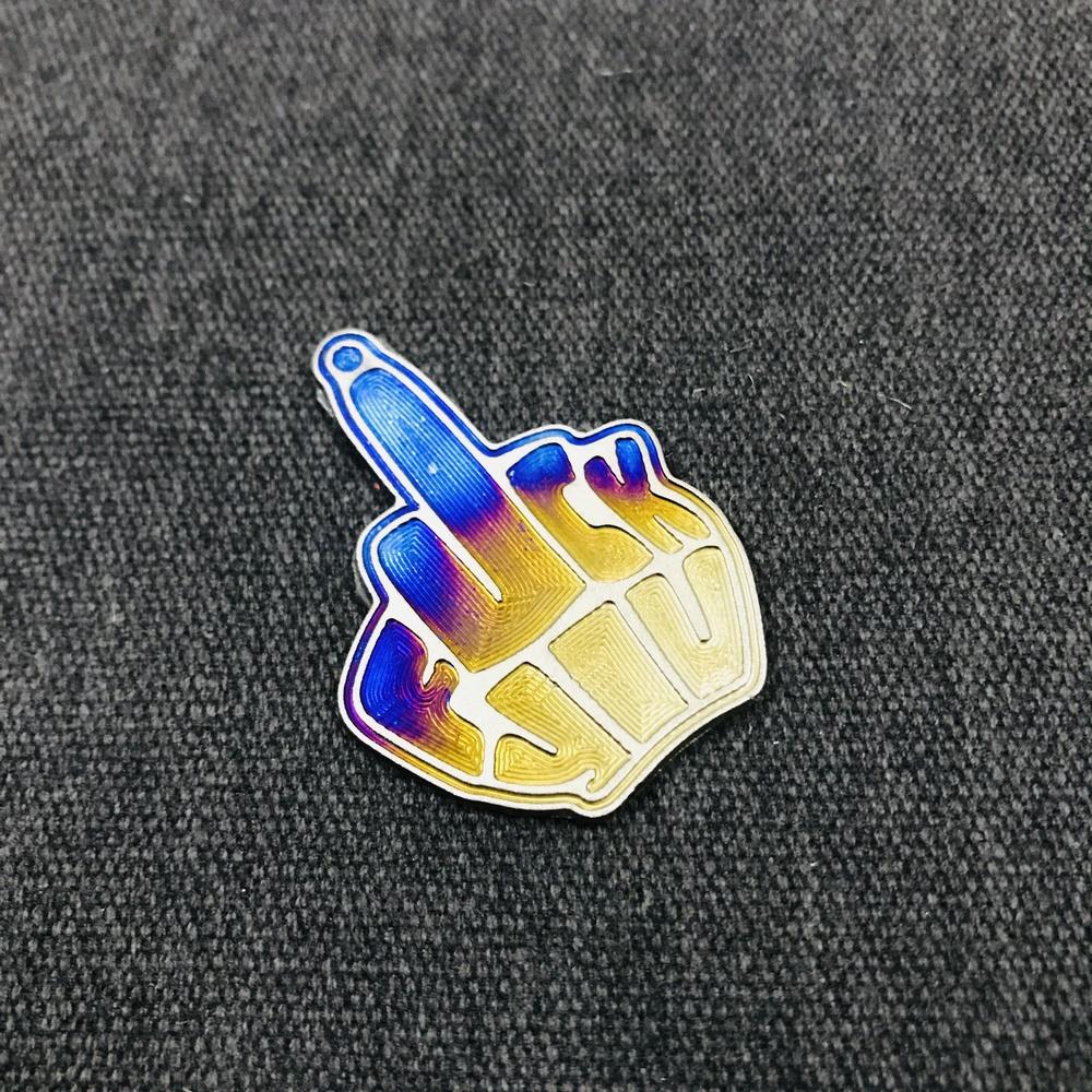 TEM LOGO TITAN NGÓN TAY CHỈ THIÊN (FUCK YOU) TRANG TRÍ XE MÁY NÉT CỰC KỲ