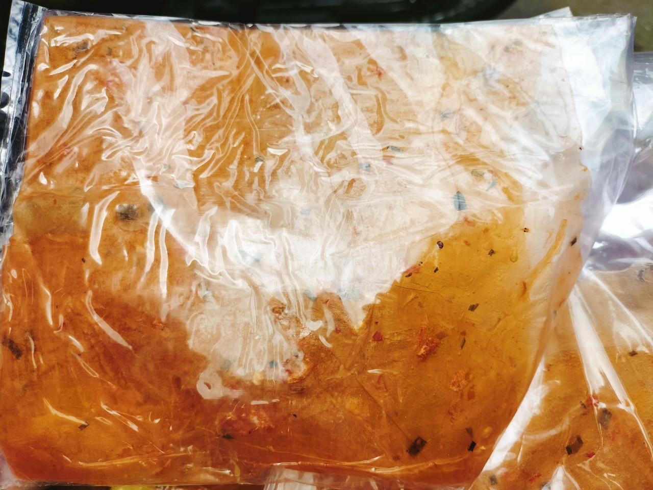 BÁNH TRÁNG DẺO TÔM PHƠI SƯƠNG CHẤM ME BƠ 6 VỊ