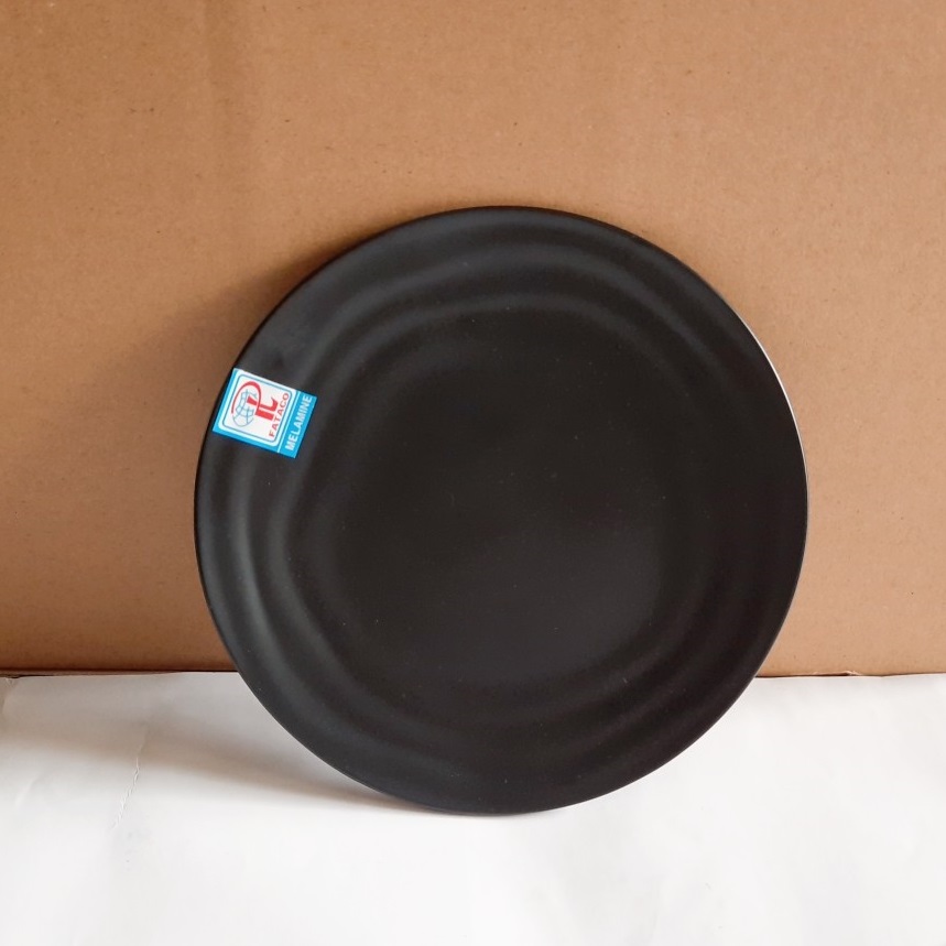 Dĩa Nhựa Melamine Cạn Gân Đen Nhám (DCG 06N)