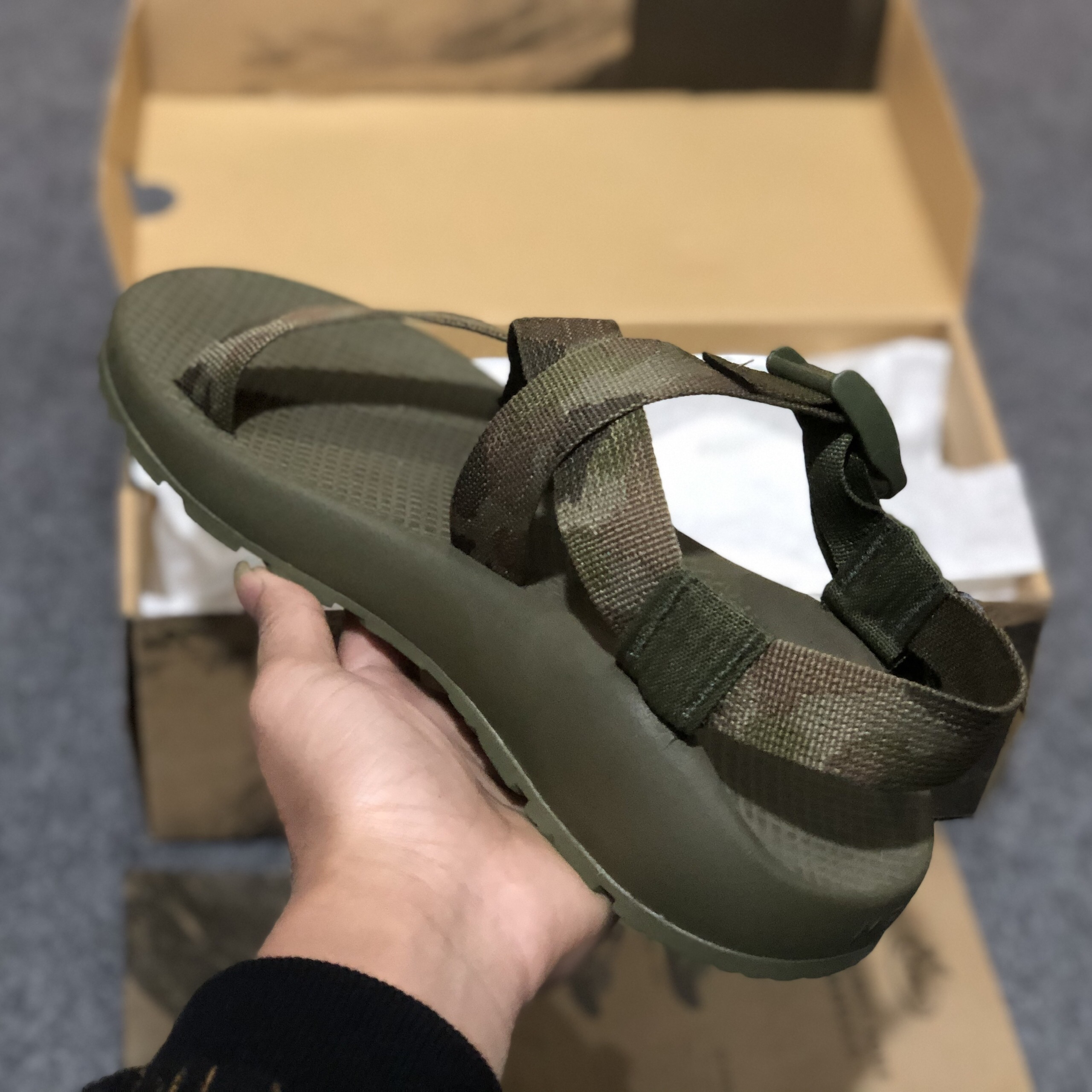 Dép sandal nam chaco đế siêu thơm so-co-la GS84
