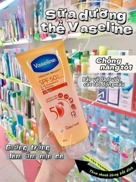 combo Sữa dưỡng ẩm Vaseline 50x & vỉ Alpha Arbutin