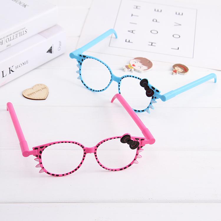 Set 2 bút bi Mắt kính đáng yêu - KAShop