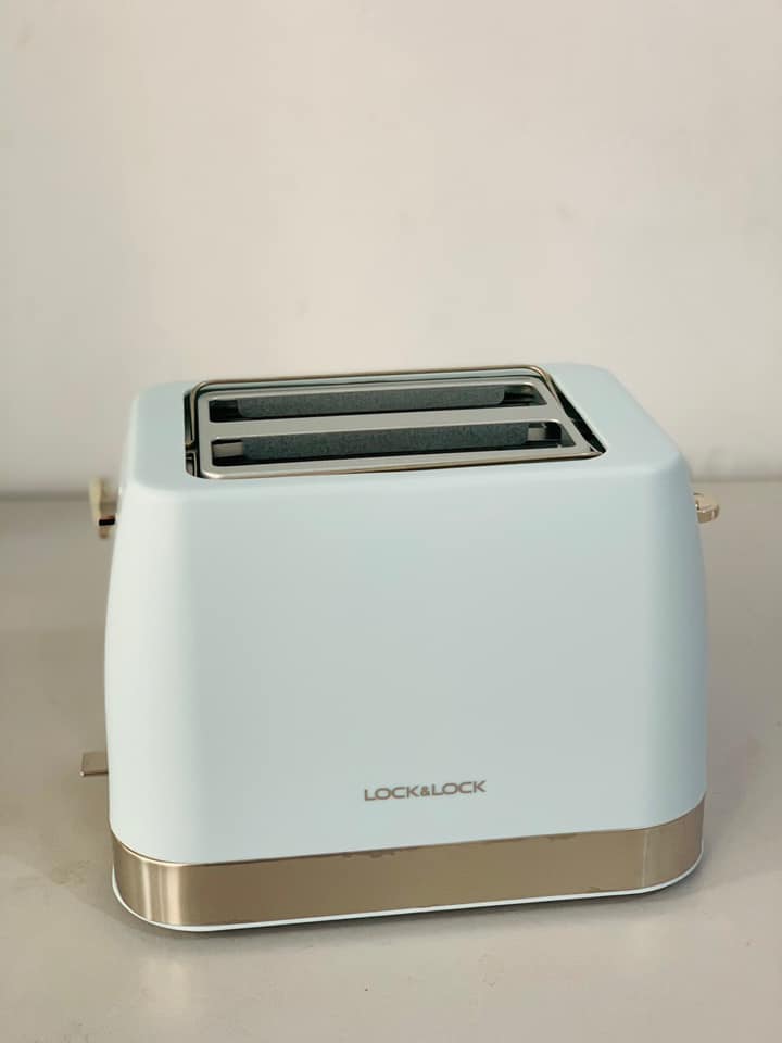 Máy nướng bánh mì Lock&Lock Morning Toaster EJB221
