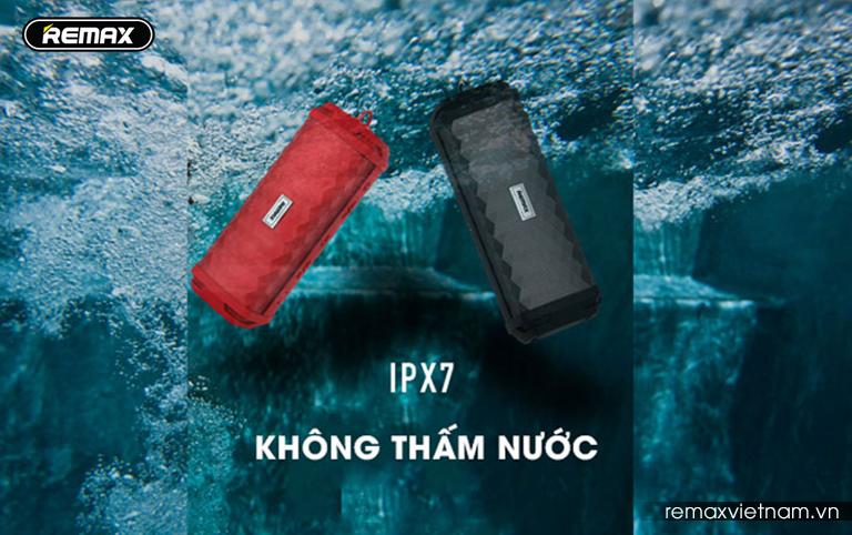 Loa Bluetooth xách tay chống nước Remax RB-M12