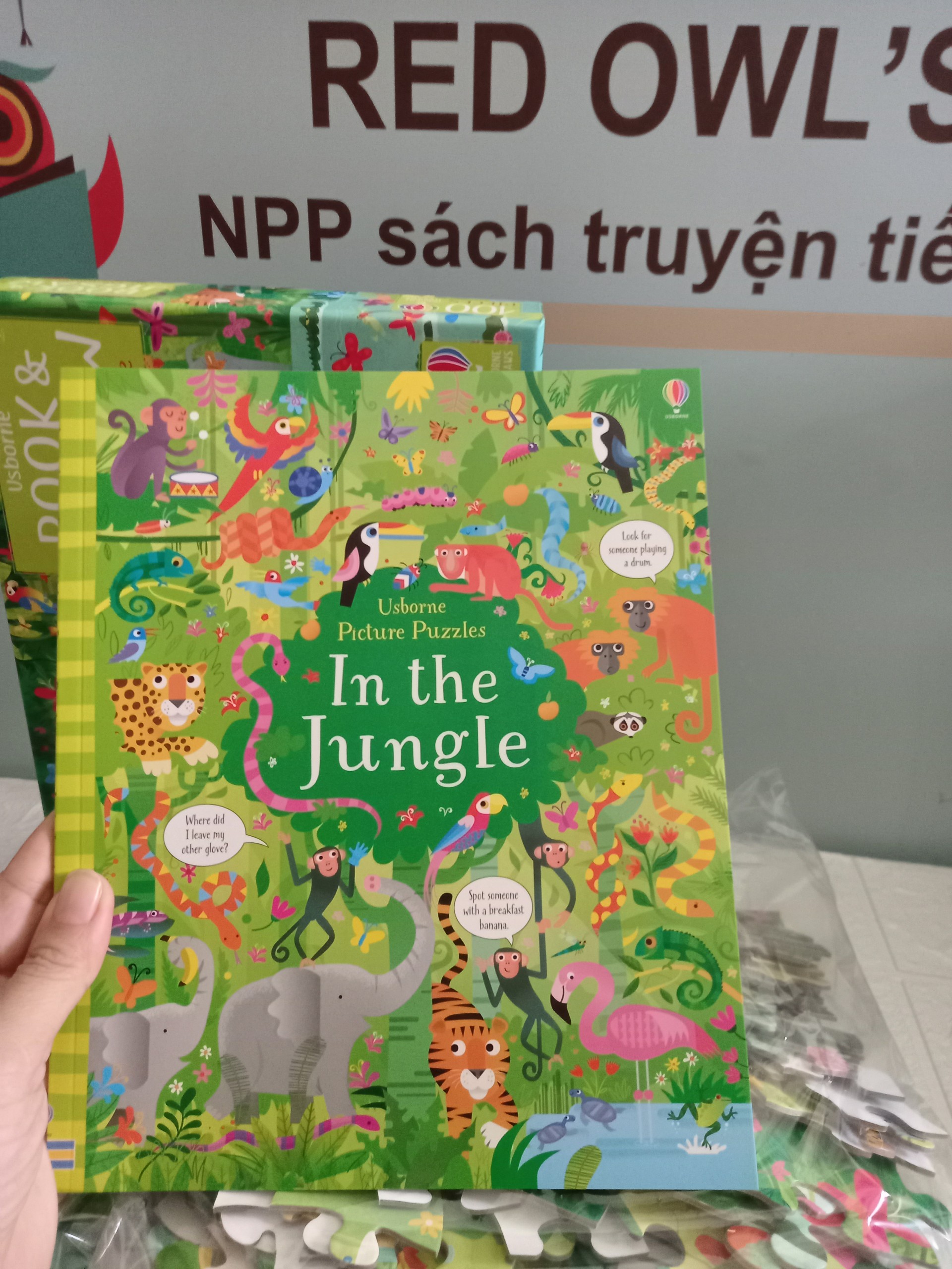 Usborne Book and Jigsaw In the Jungle