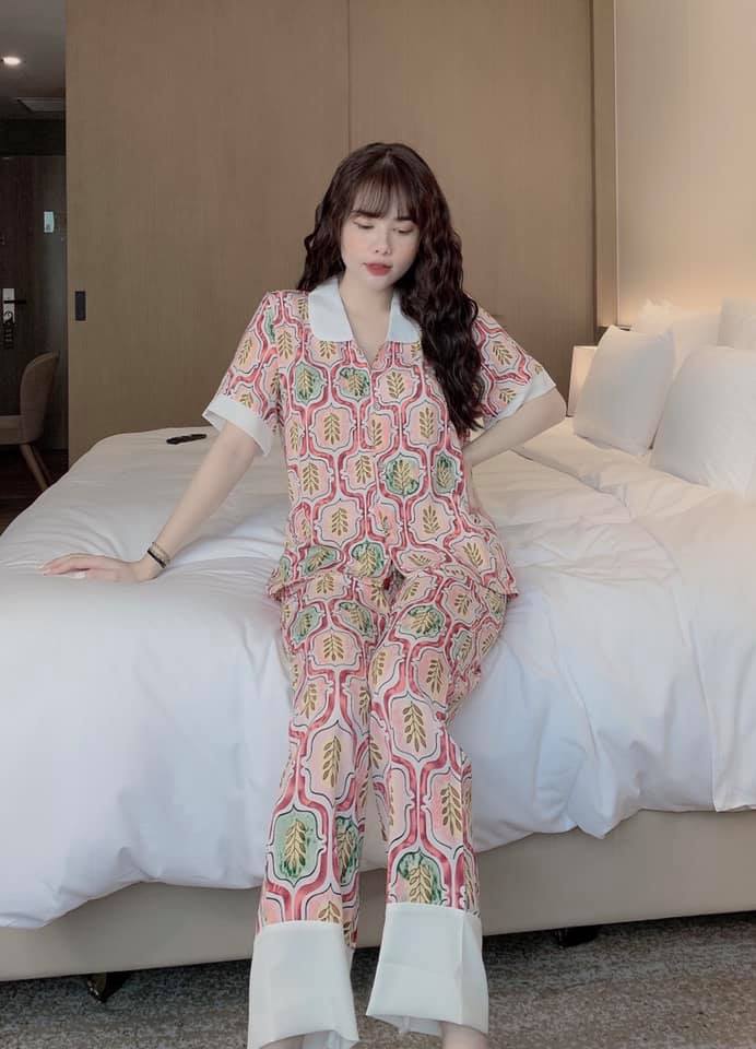 Bộ pijama cộc tay quần dài lụa Mango cao cấp size 40-60kg
