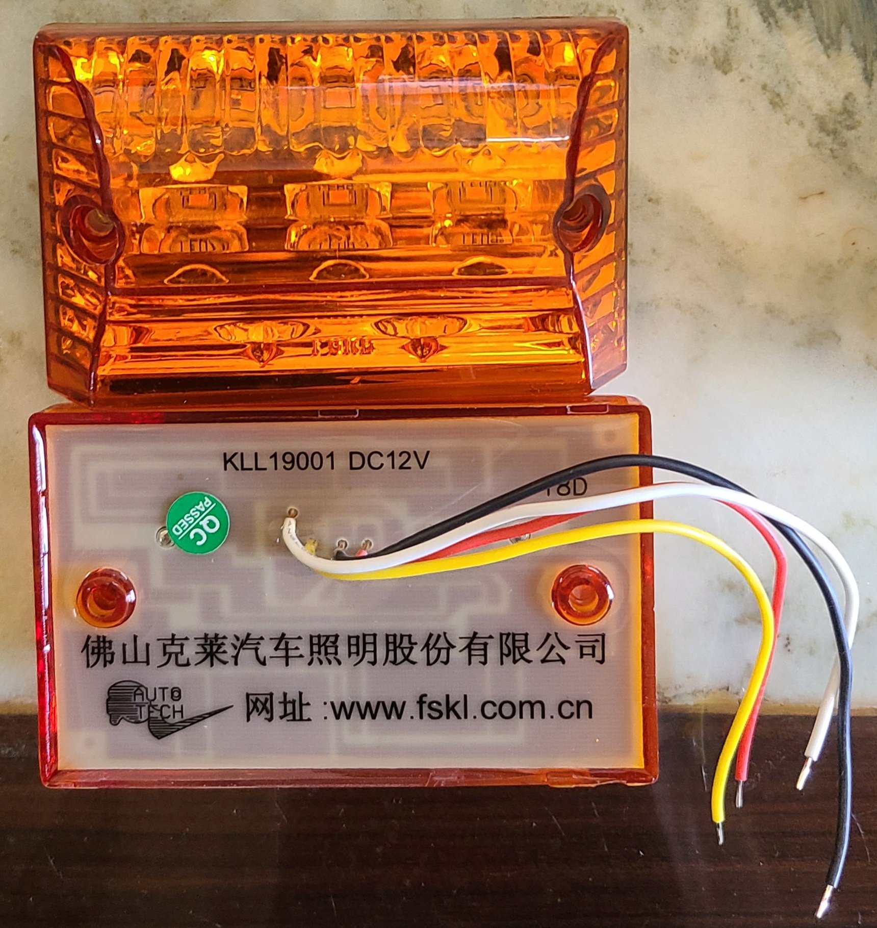 Đèn sườn LED 6001 EAGLEYE , giá 1 hộp 2 cái ( 1 cặp )