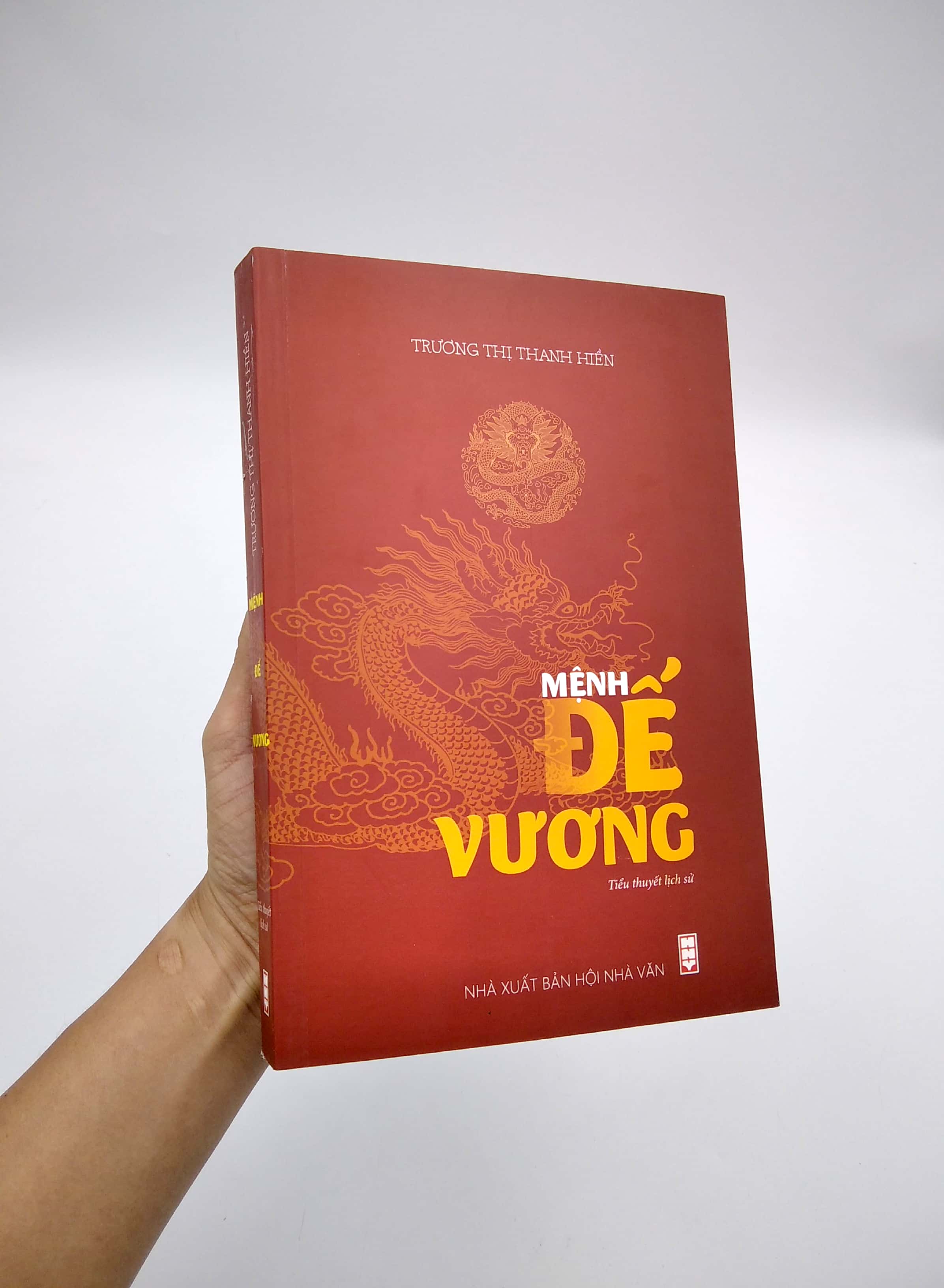 Fahasa - Mệnh Đế Vương
