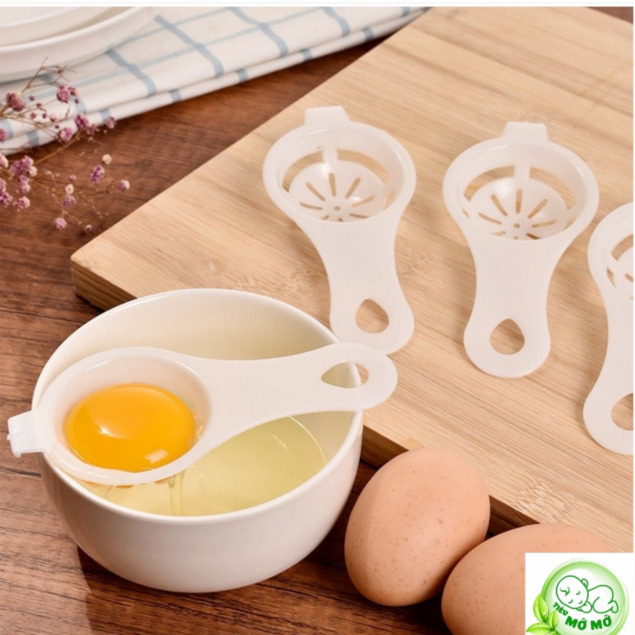 Dụng Cụ Tách Lòng Đỏ Trứng Gà