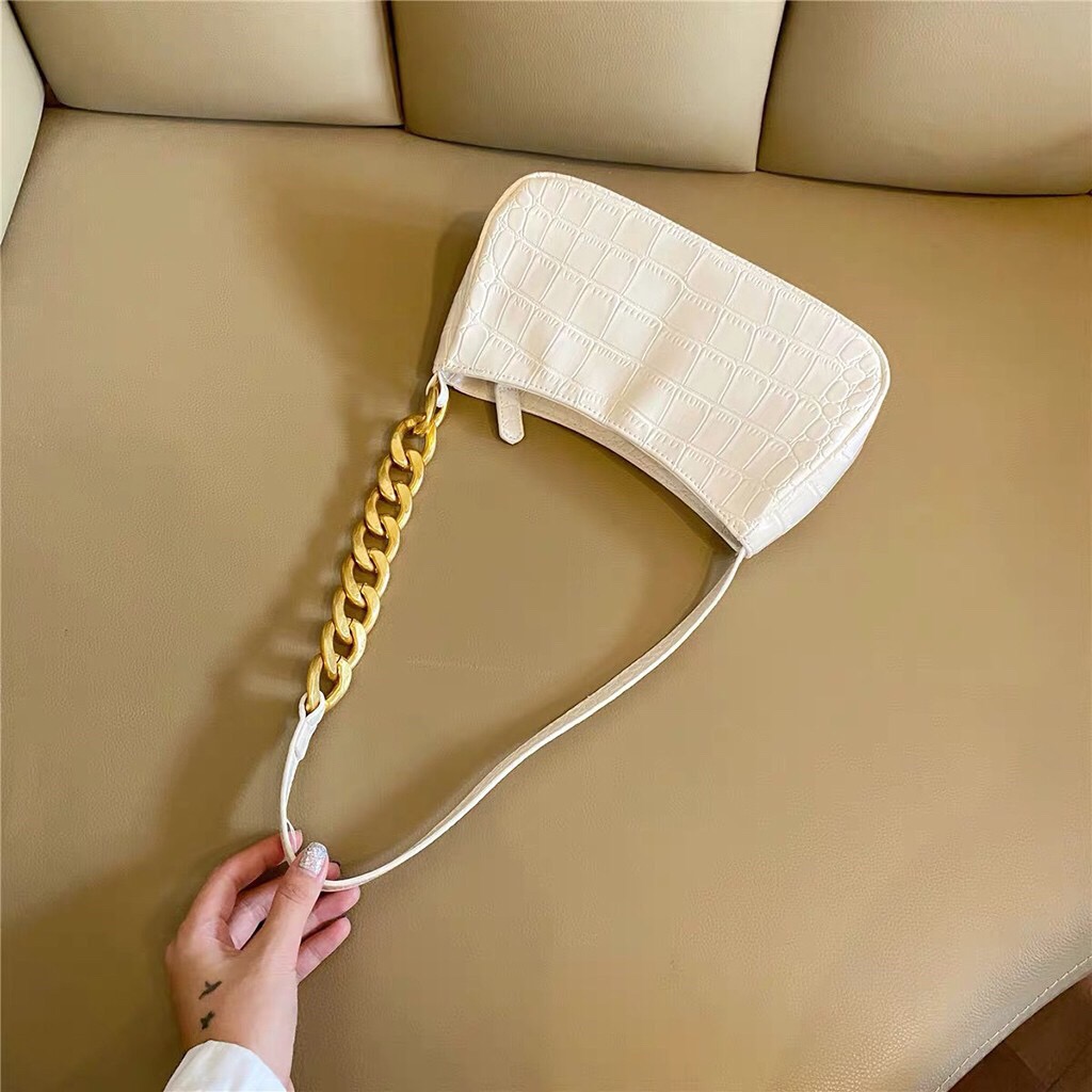 Túi kẹp nách đeo chéo MIZZA DC136