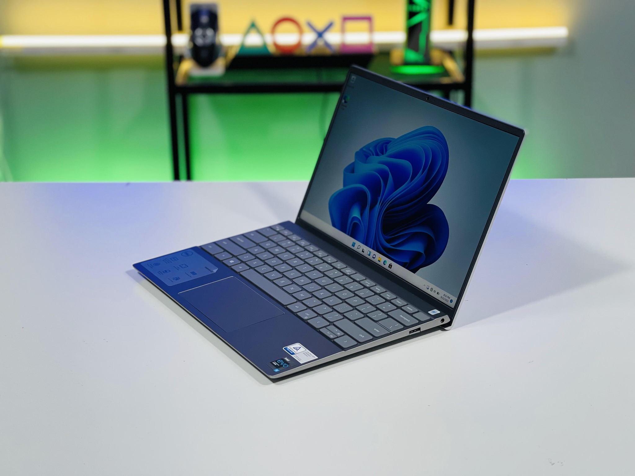 New Seal - Dell Inspiron 13 5310 (Core i5-11320H, 16GB, 512GB, Intel Iris Xe Graphics, 13.3', FHD)
