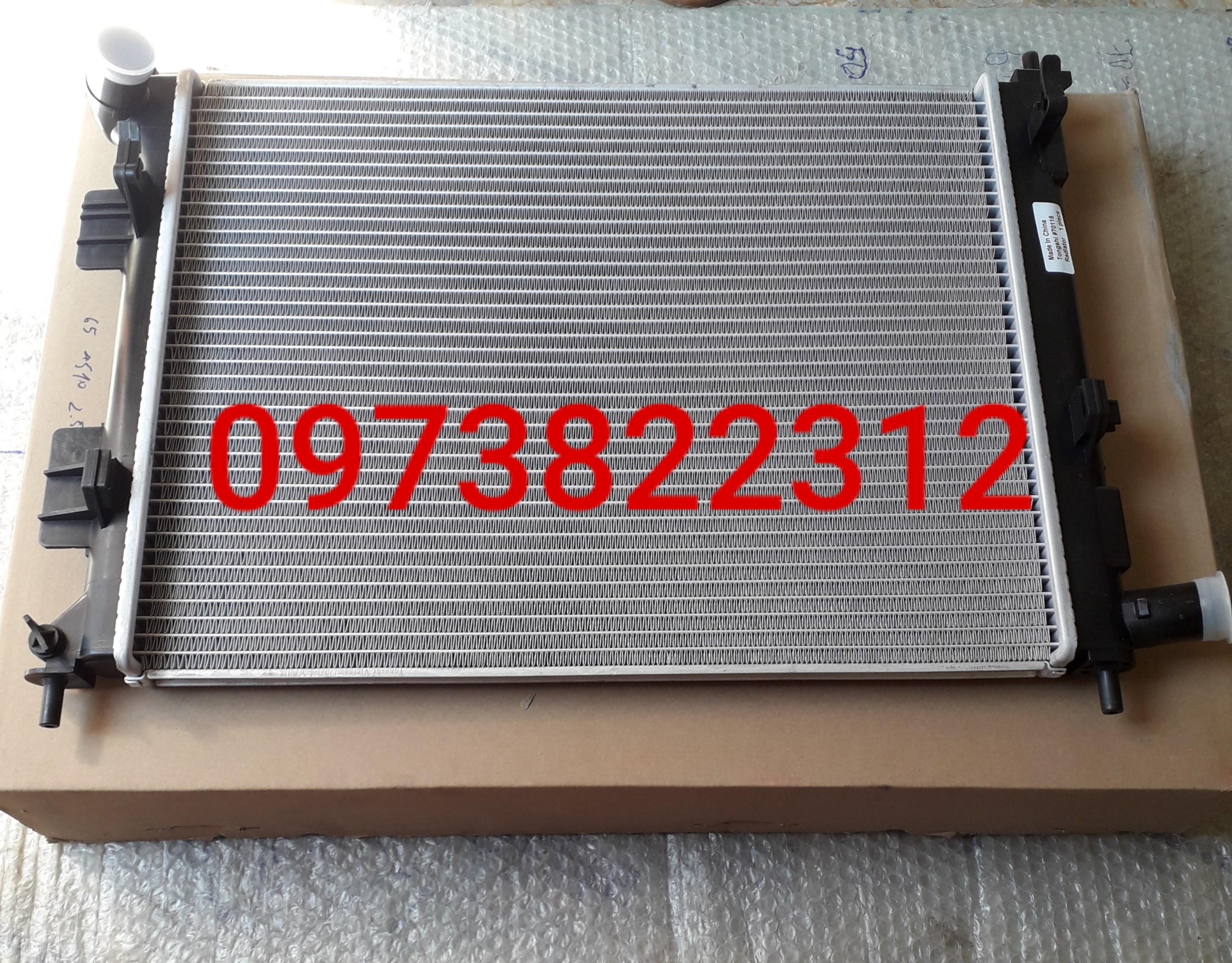 Két nước Grand i10 MT ( Giá 1 Chiếc )
