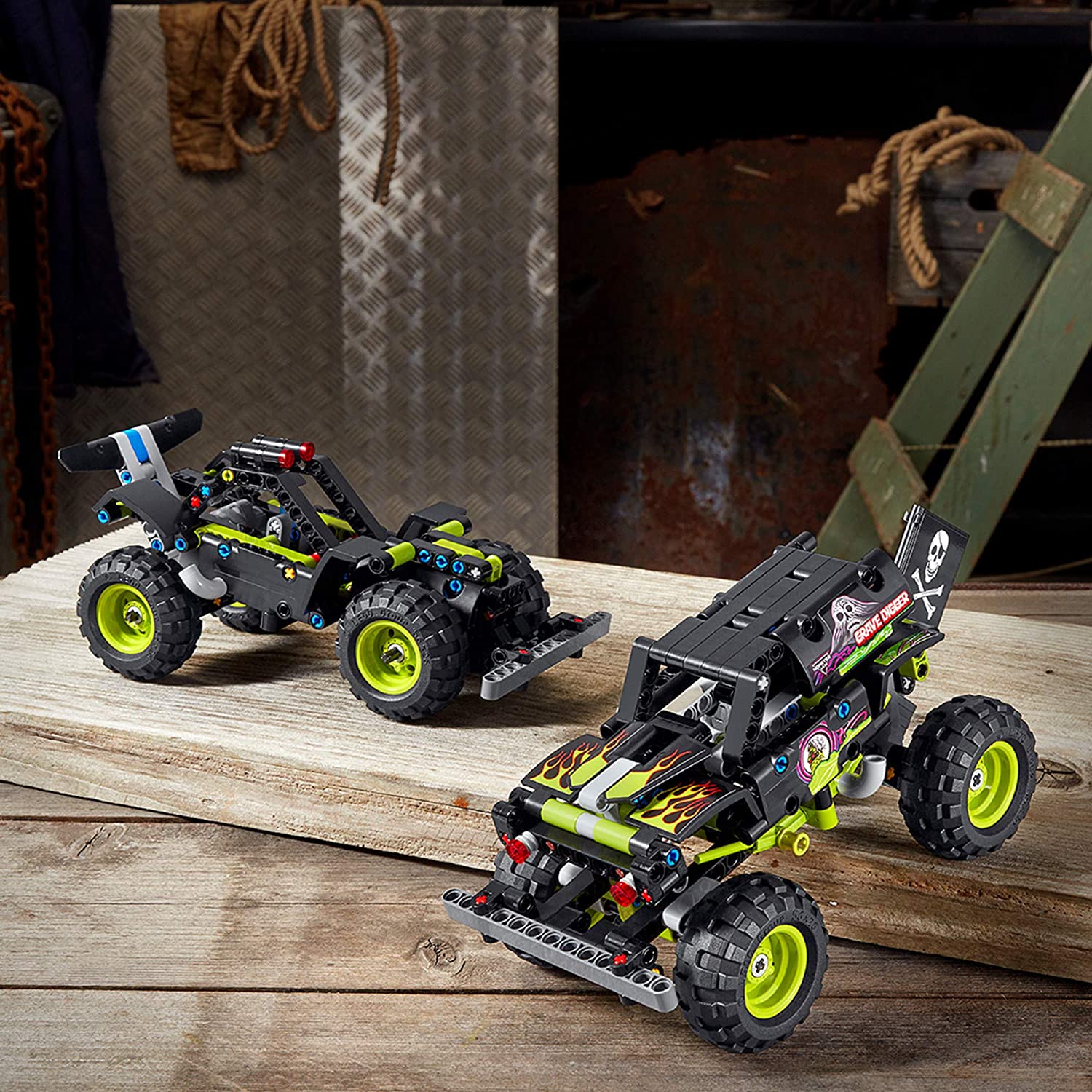 Đồ chơi LEGO TECHNIC -Chiến Xe Monster Jam Grave Digger - 42118