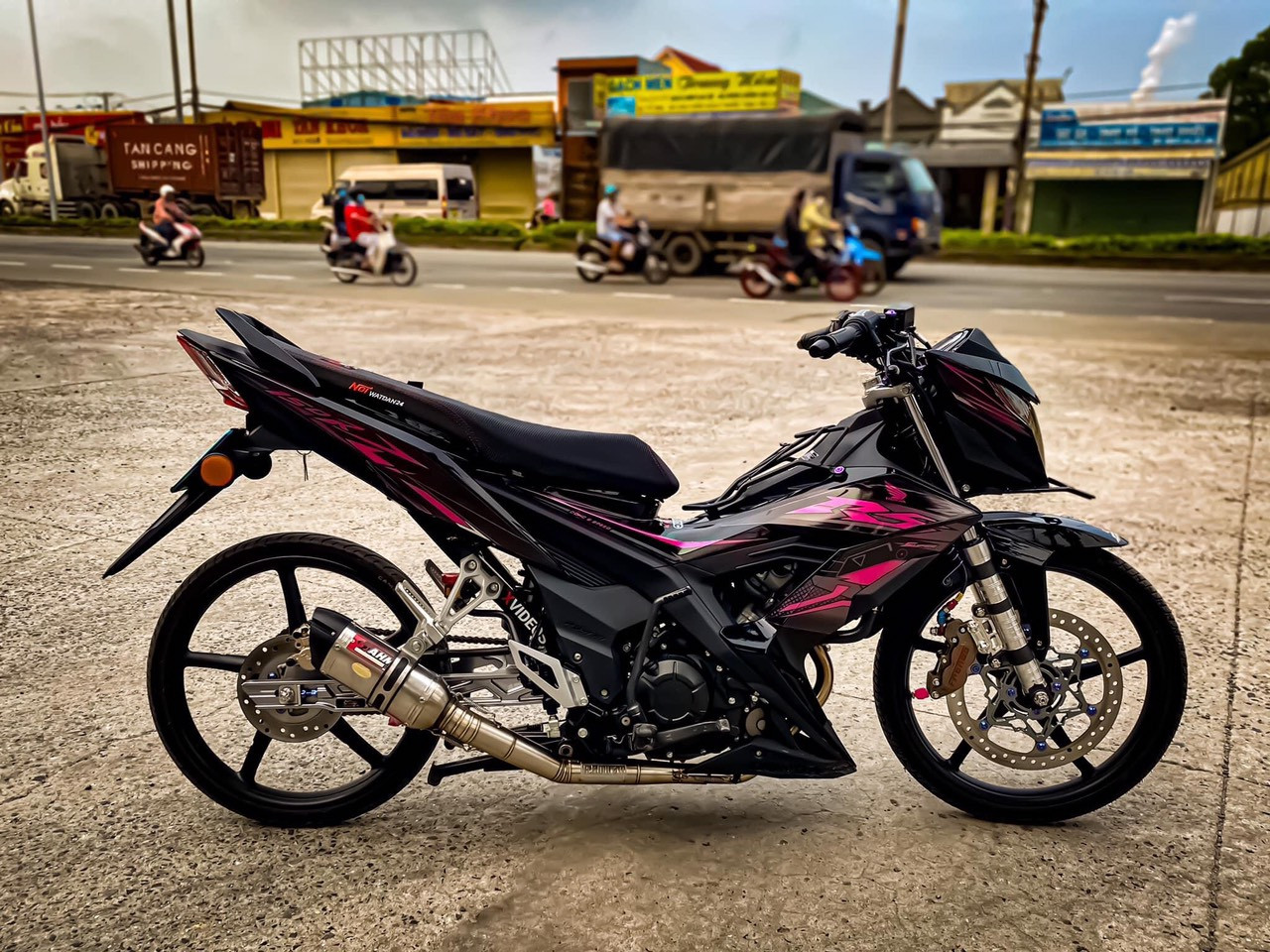 Tem Rời Sonic mẫu RS màu đen hồng xám