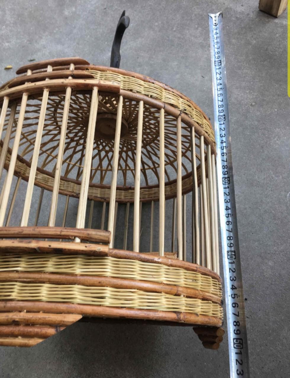 Lồng nuôi chim cu gáy chất liệu mây tre đan