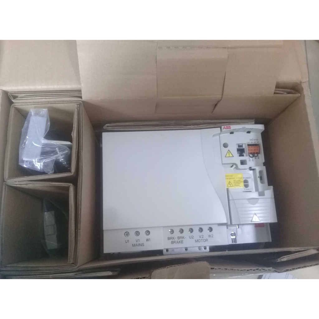 Biến tần ABB ACS355-03E-15A6-4