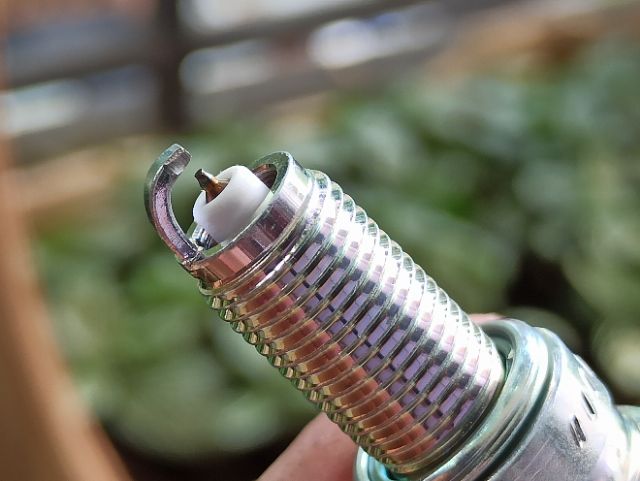 NGK Iridium Sparkplug - CPR9EAIX-9
