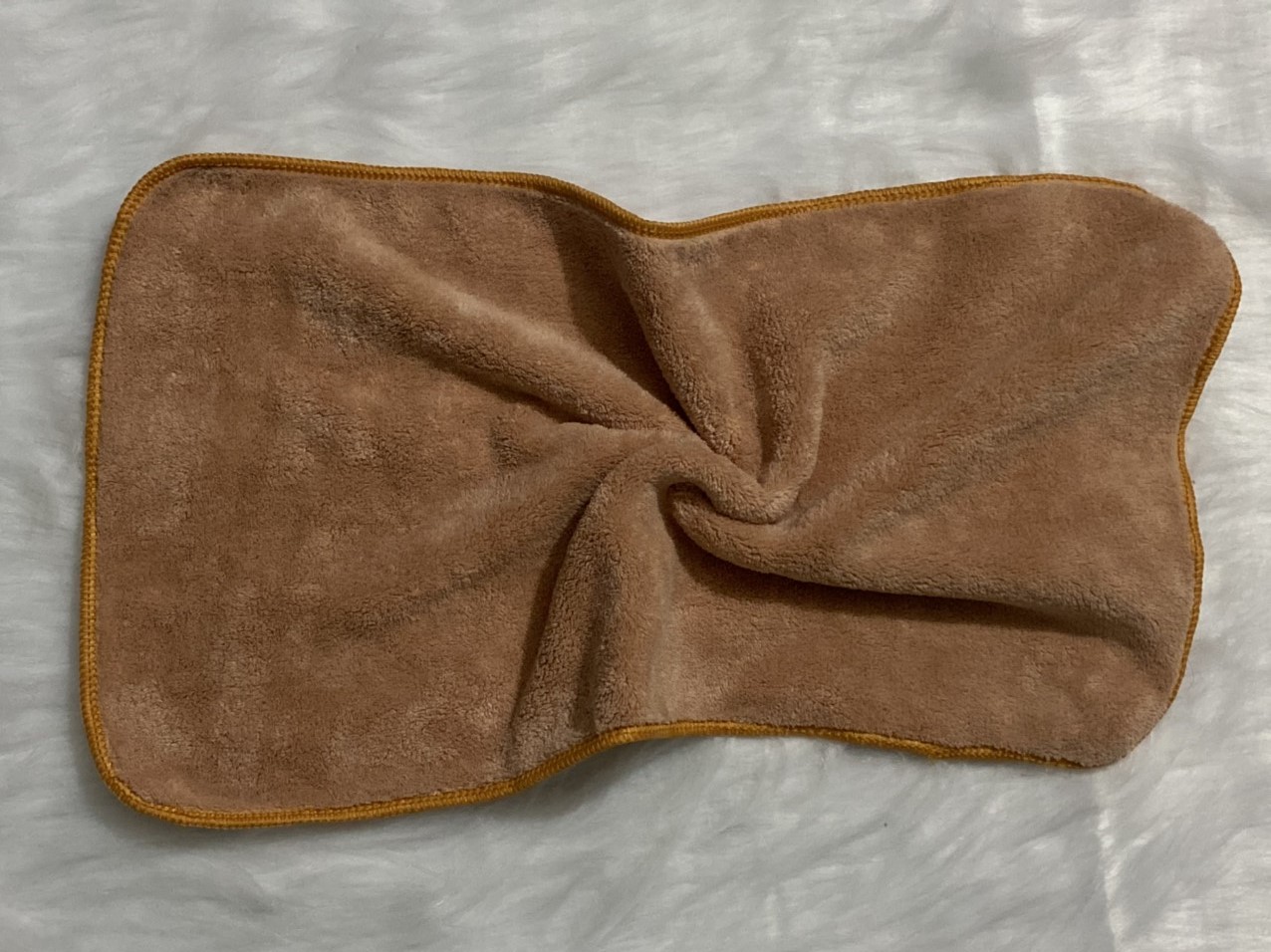 Khăn mặt  khăn lau mặt lông cừu KT: 50cmx25cm