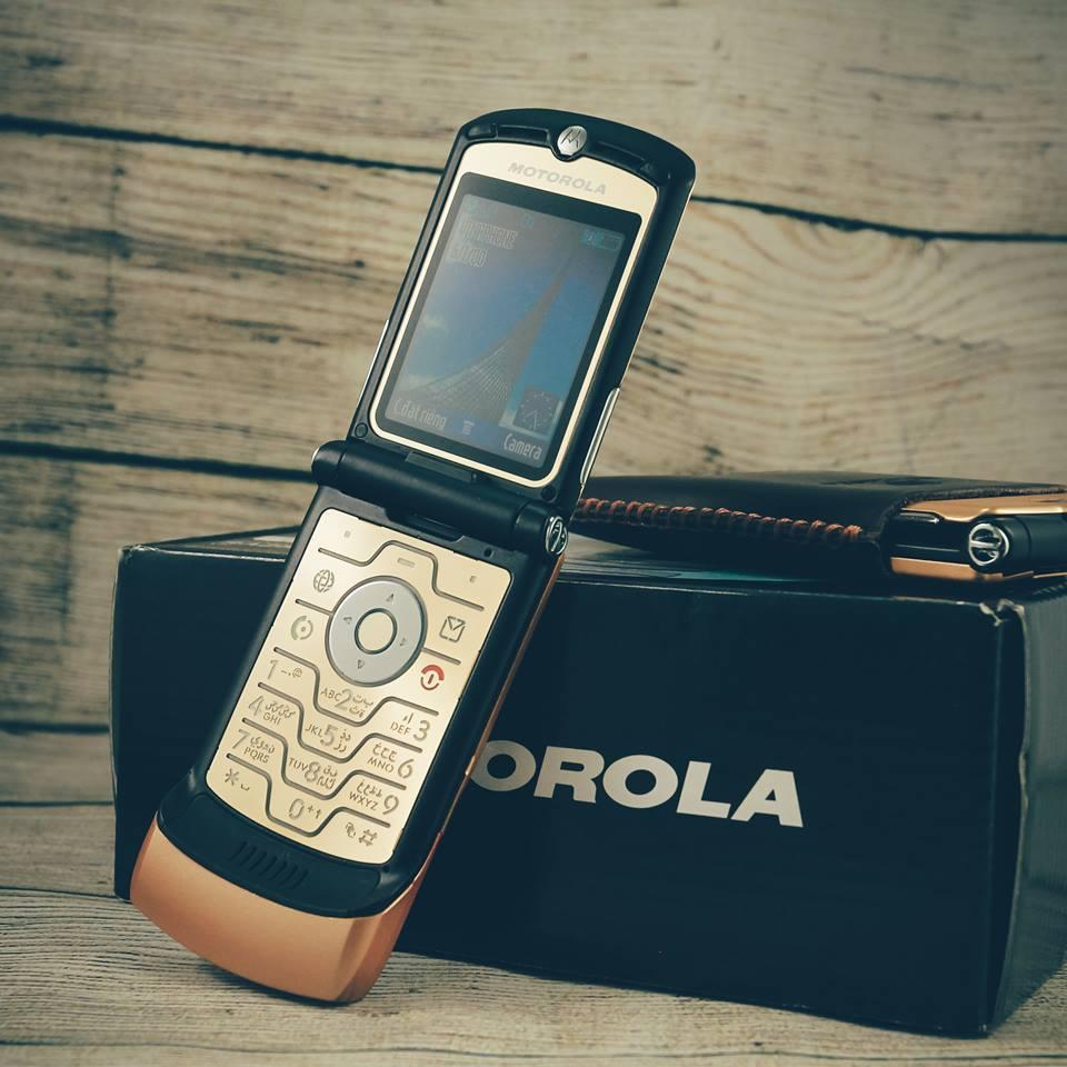 Motorola Razr V3i Nắp Gập